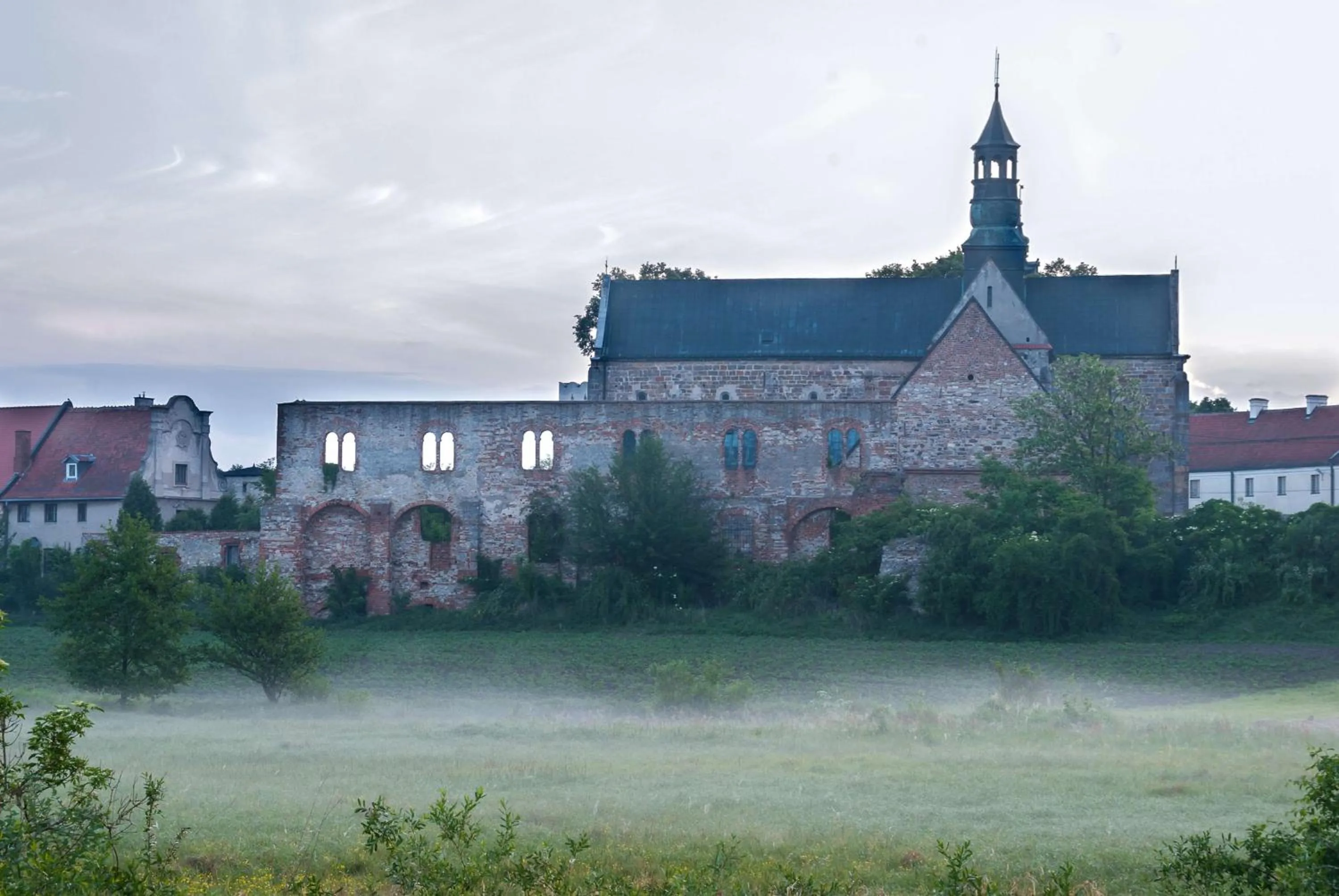 Property building in Hotel Podklasztorze