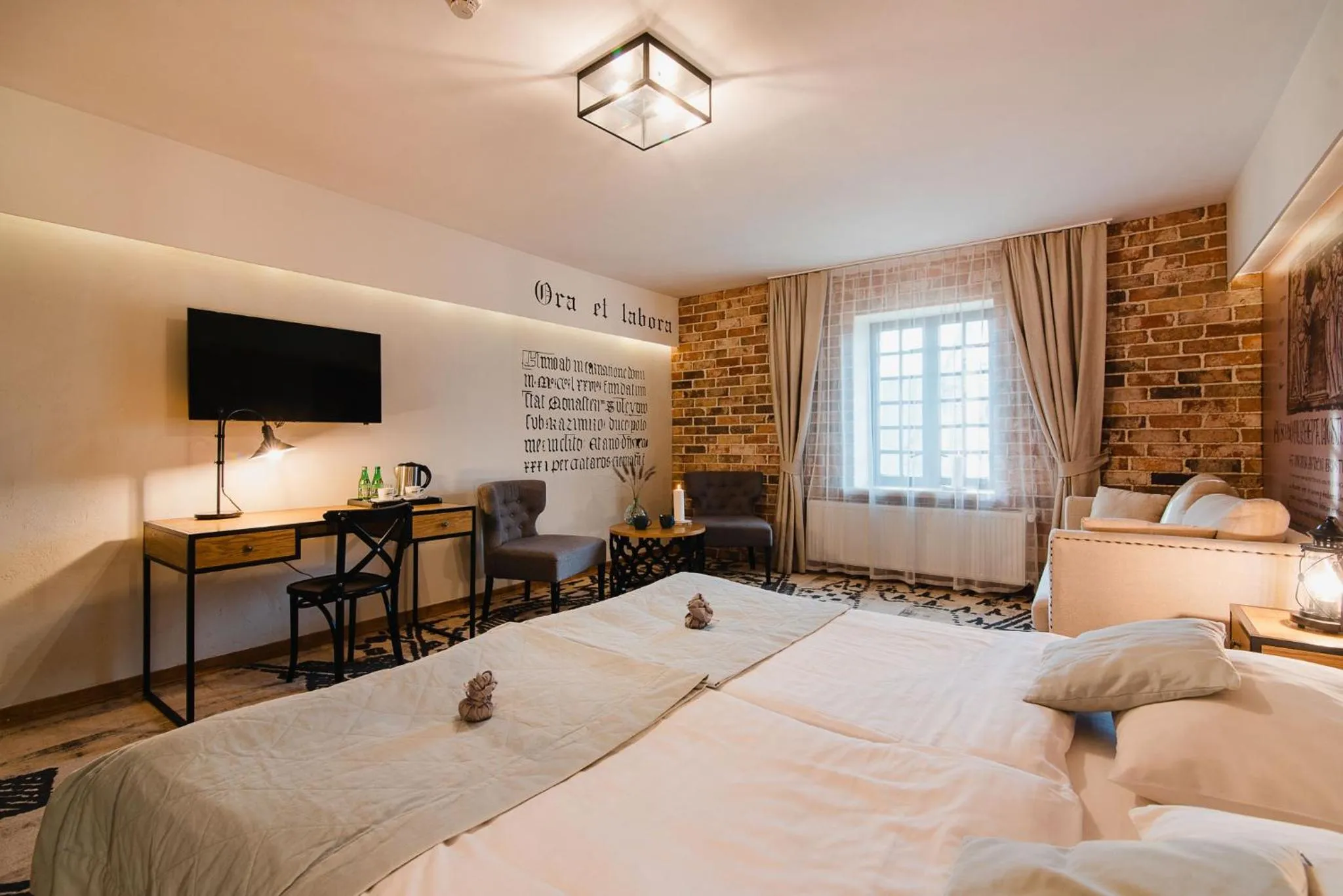 Bed in Hotel Podklasztorze