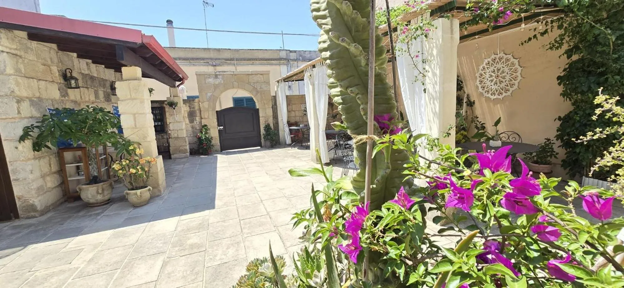 Property building in Salento Ada's House