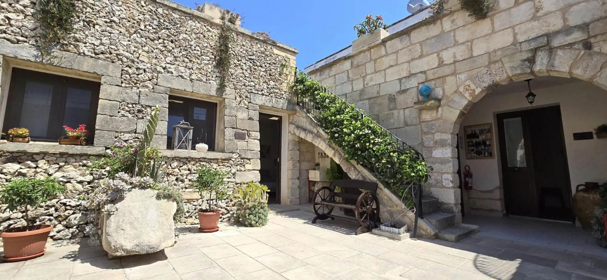 Property building in Salento Ada's House