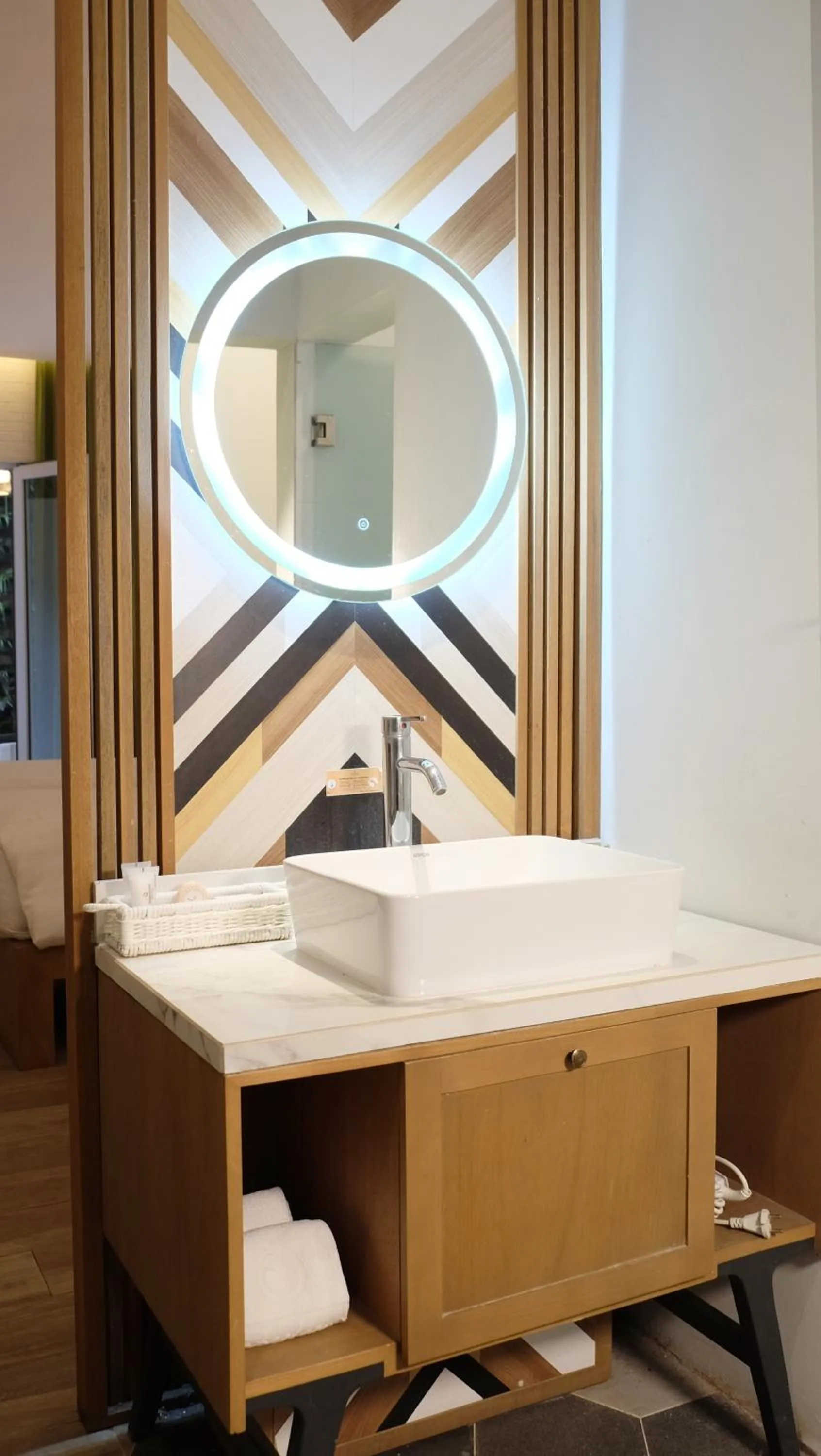 hair dresser in Jambuluwuk Convention Hall & Resort Batu