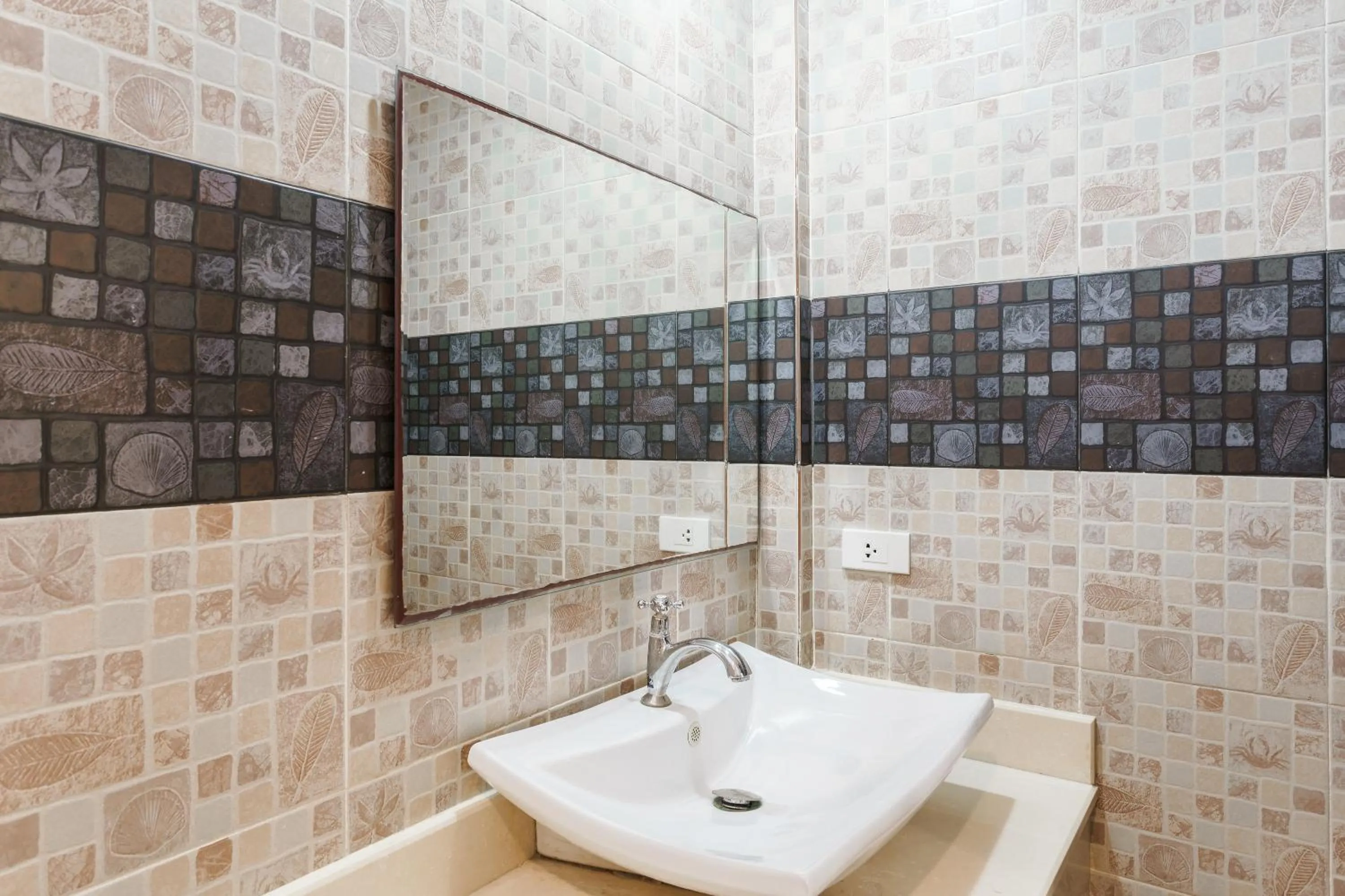 Toilet in Samui Pier Beach Front & Resort