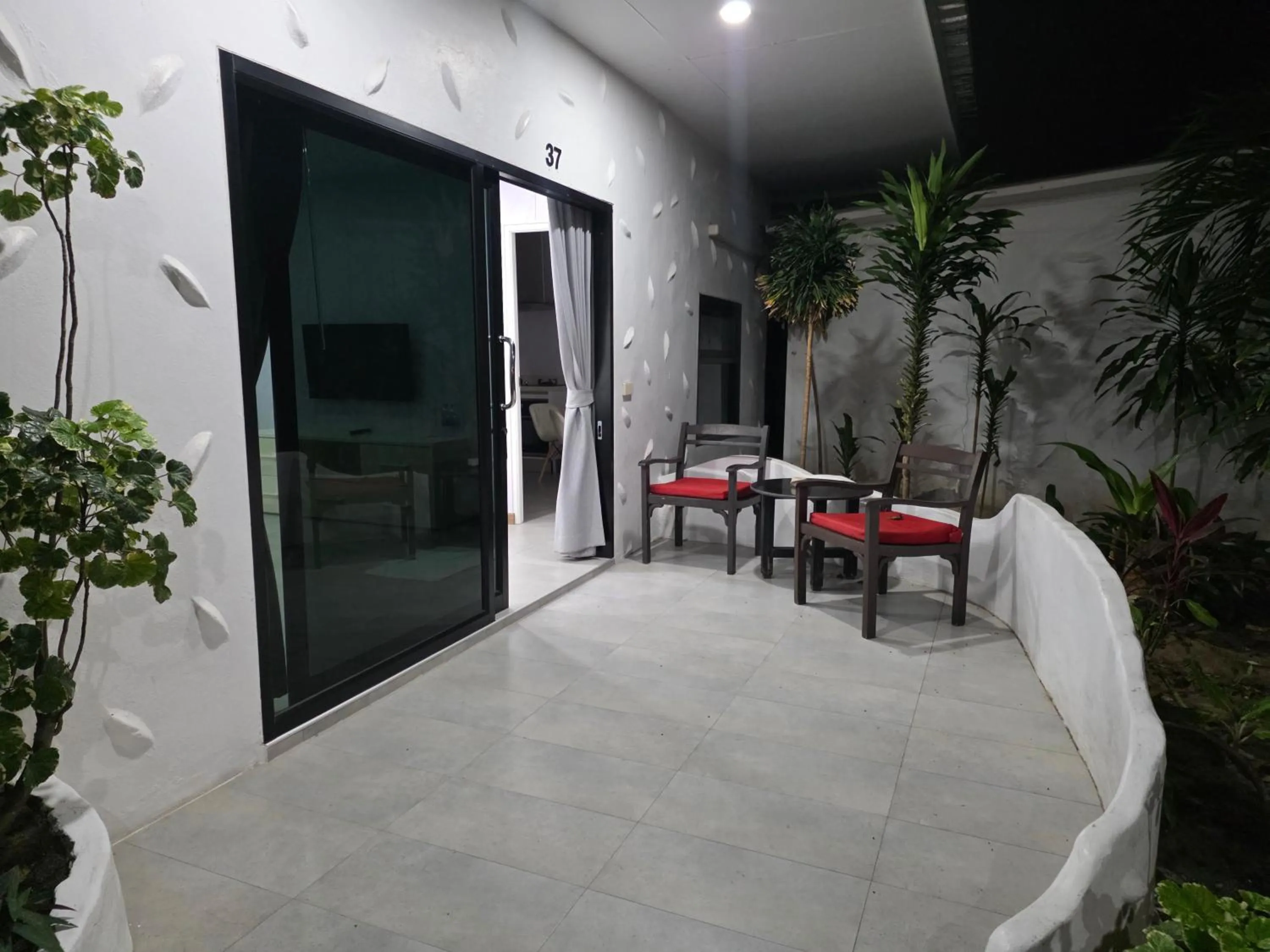 Patio in Samui Pier Beach Front & Resort