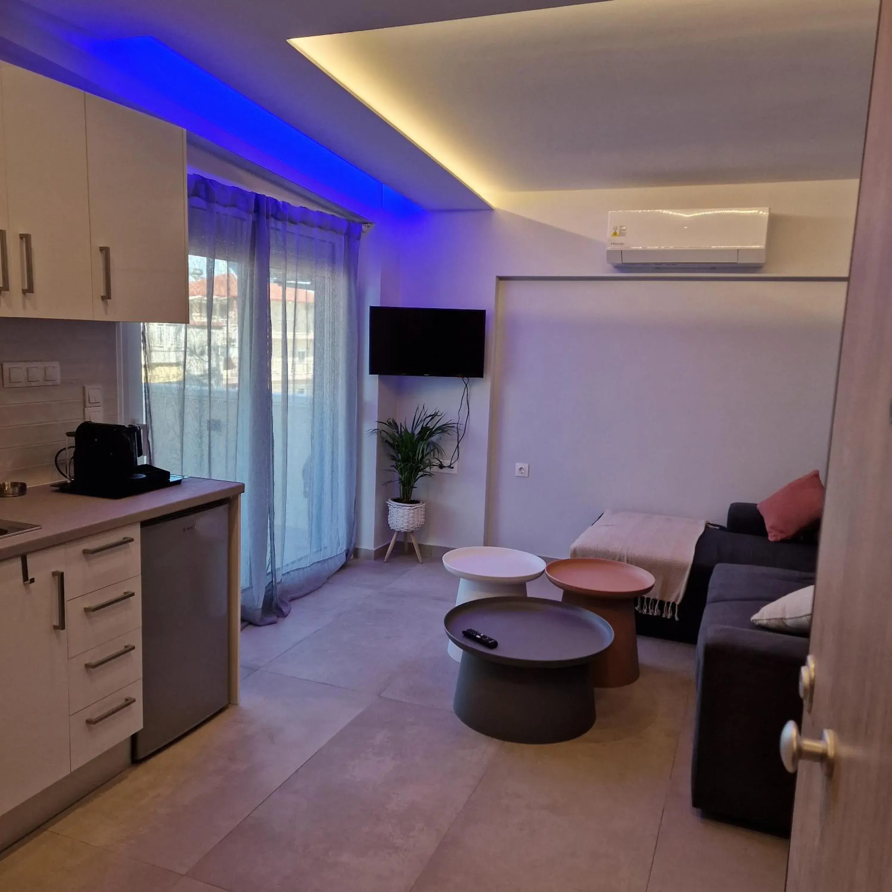 Apartment with View and Balcony in Panorama Inn Hotel Apartment with View and Balcony in Panorama Inn Hotel