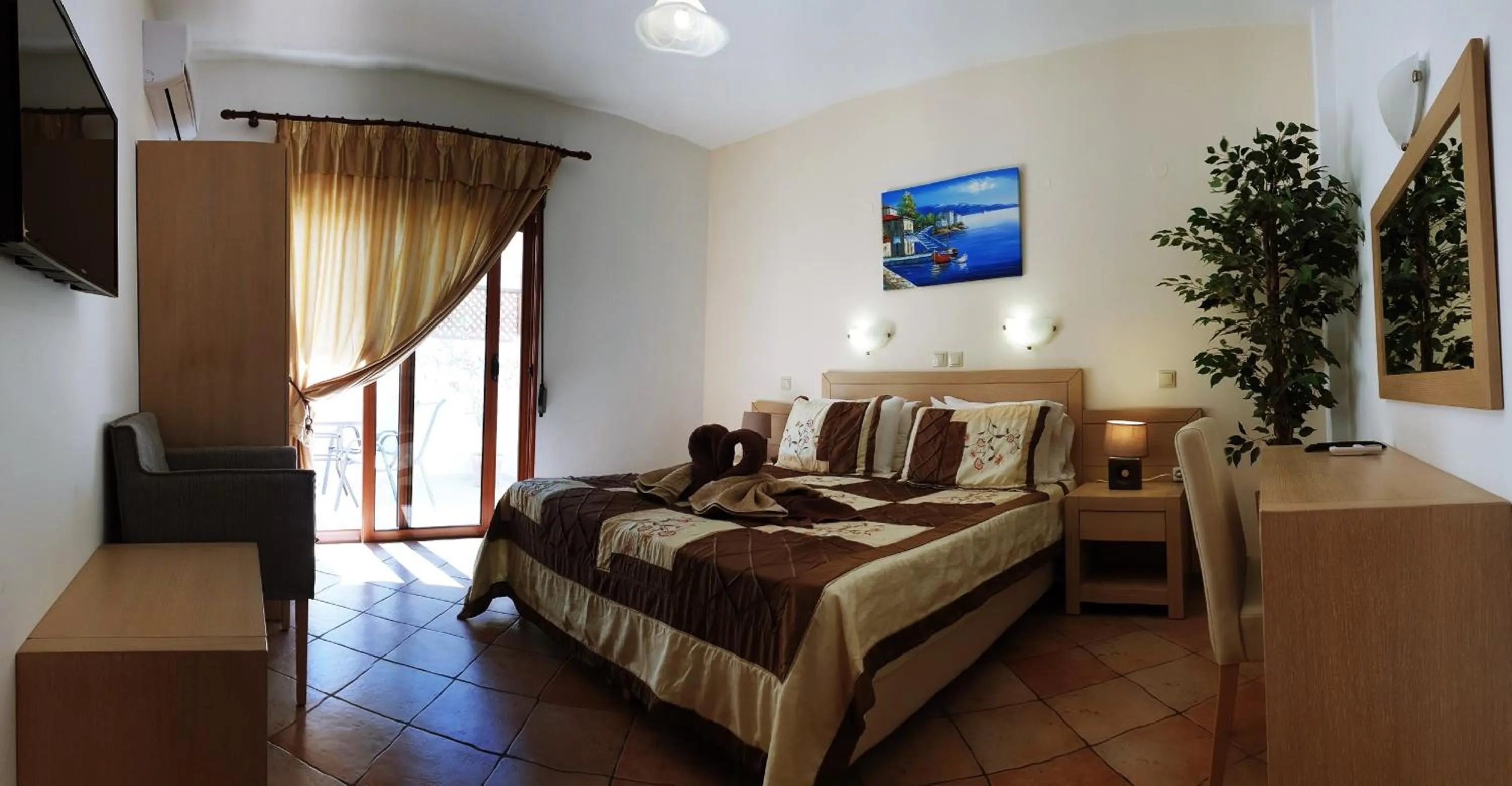 Bedroom, Bed in Apollo Studios