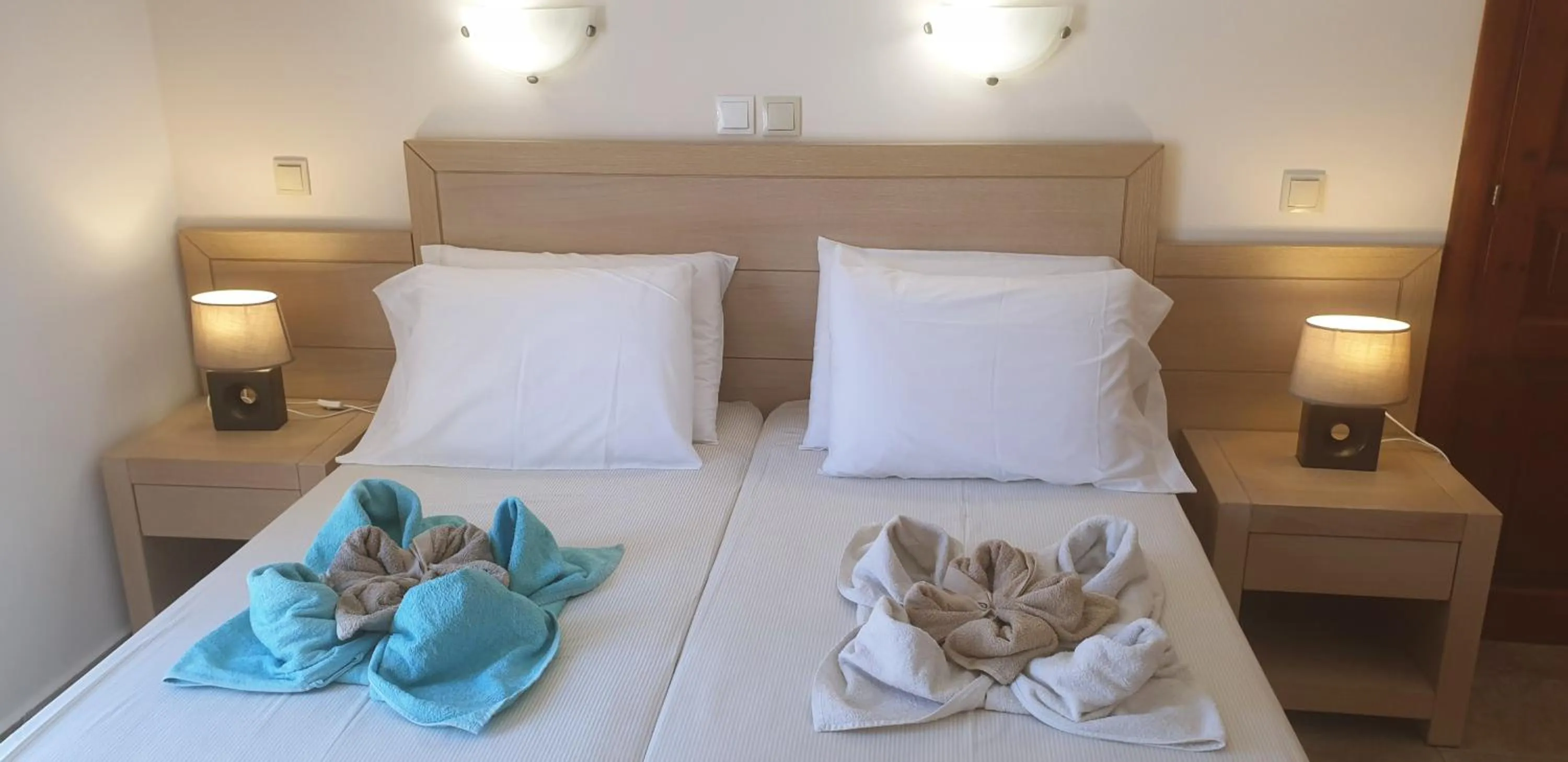 Bedroom, Bed in Apollo Studios