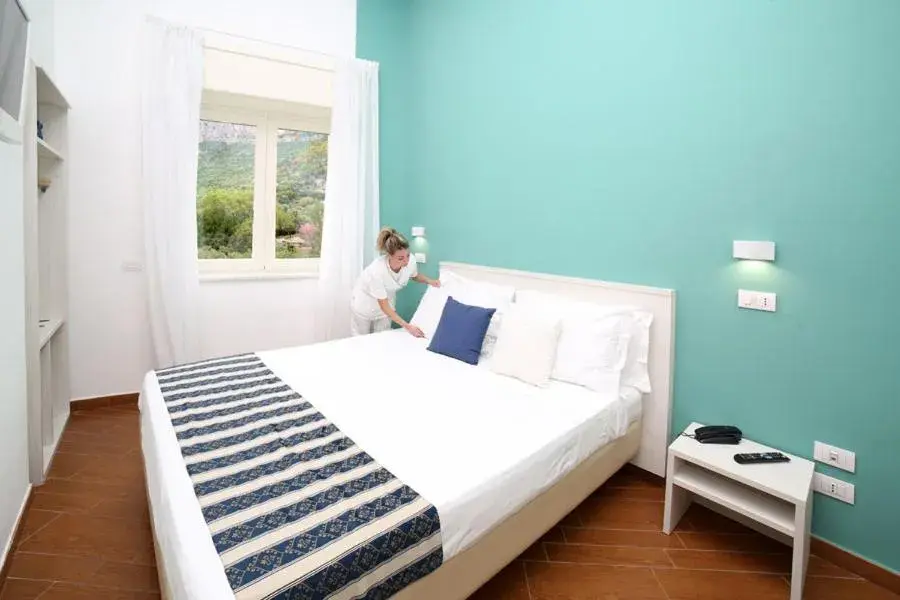 Superior Double Room with Garden View in Hotel Royal Hills Superior Double Room with Garden View in Hotel Royal Hills