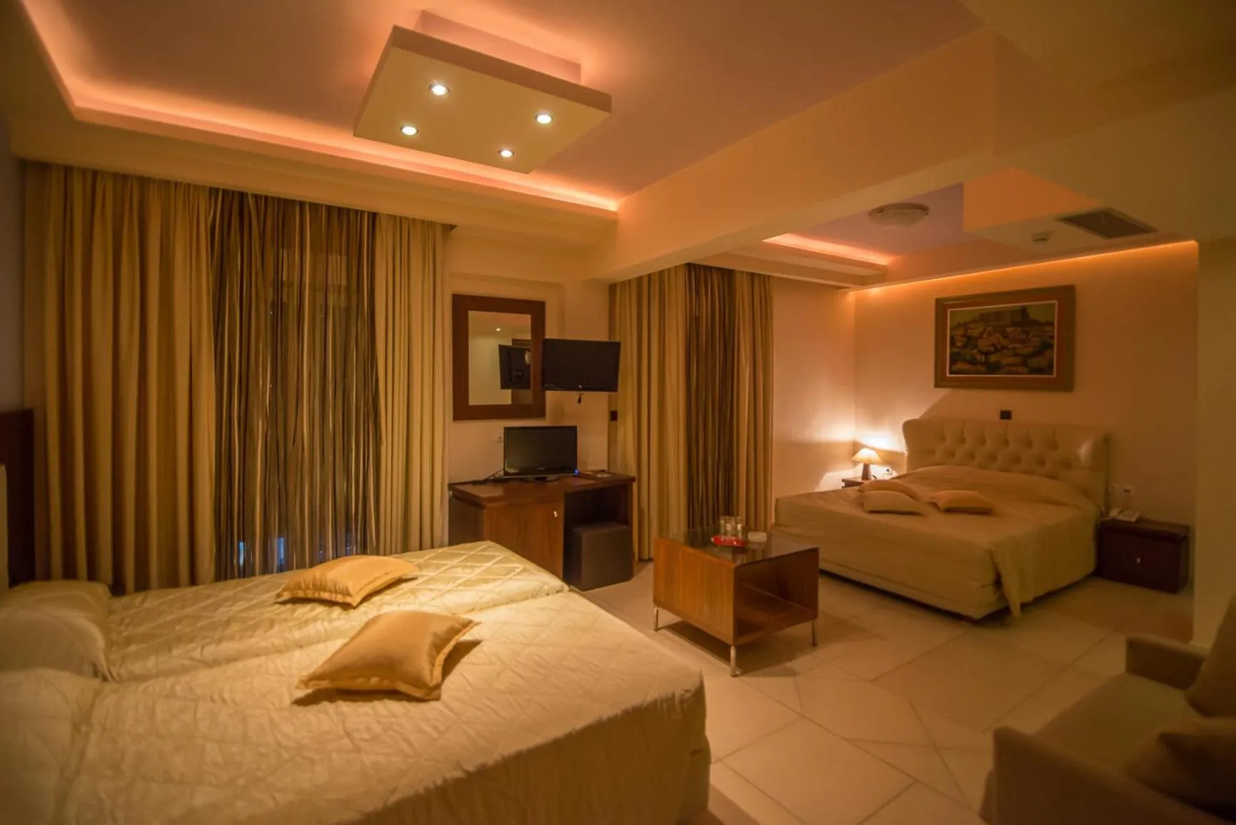 Bed in Panorama Hotel