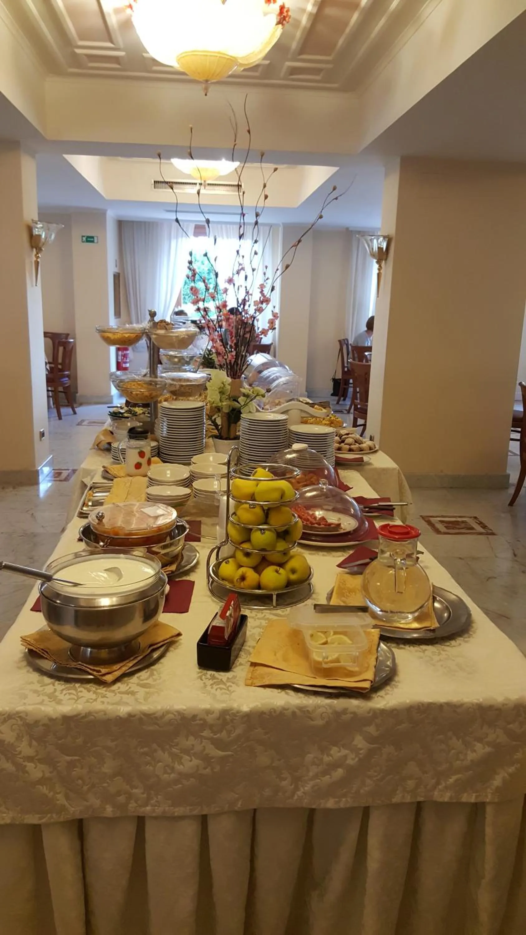 Buffet breakfast in Hotel Villa Igea