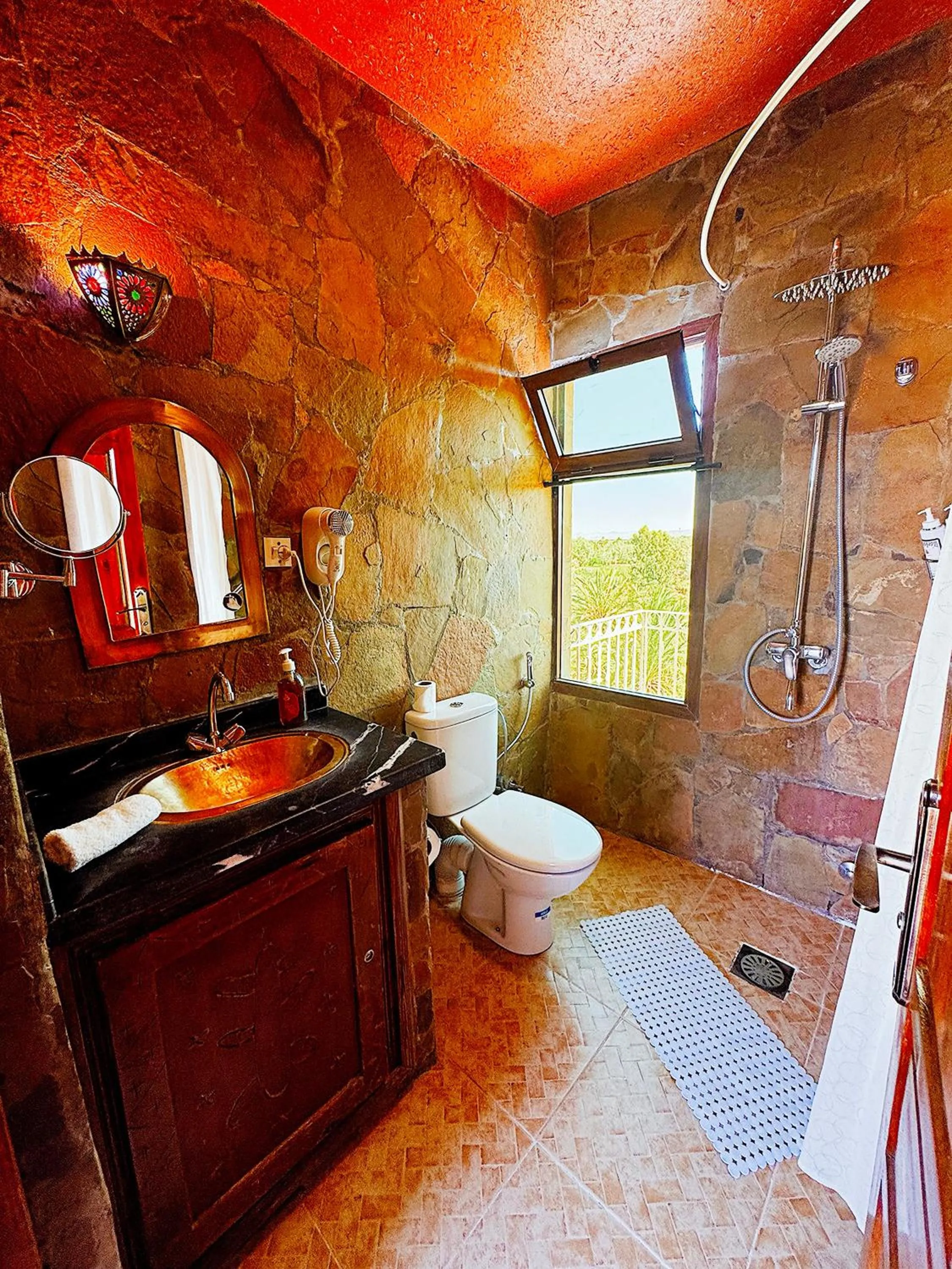 Bathroom in Riad Chay & Boutique