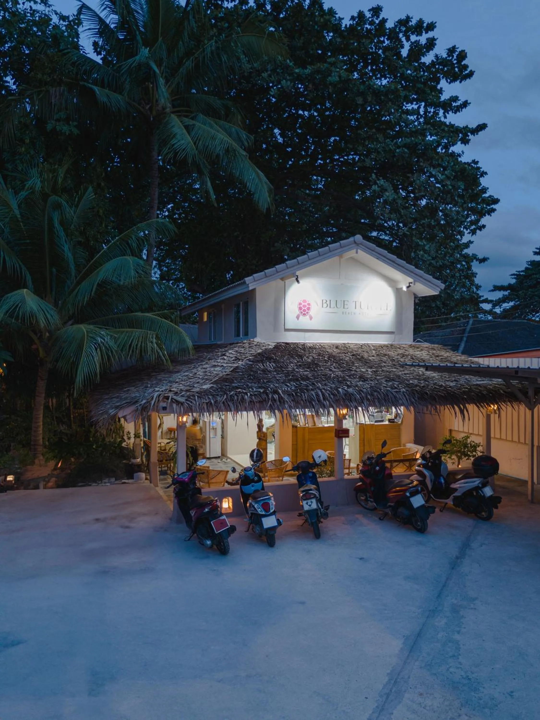 Parking in Blue Turtle Hotel Samui