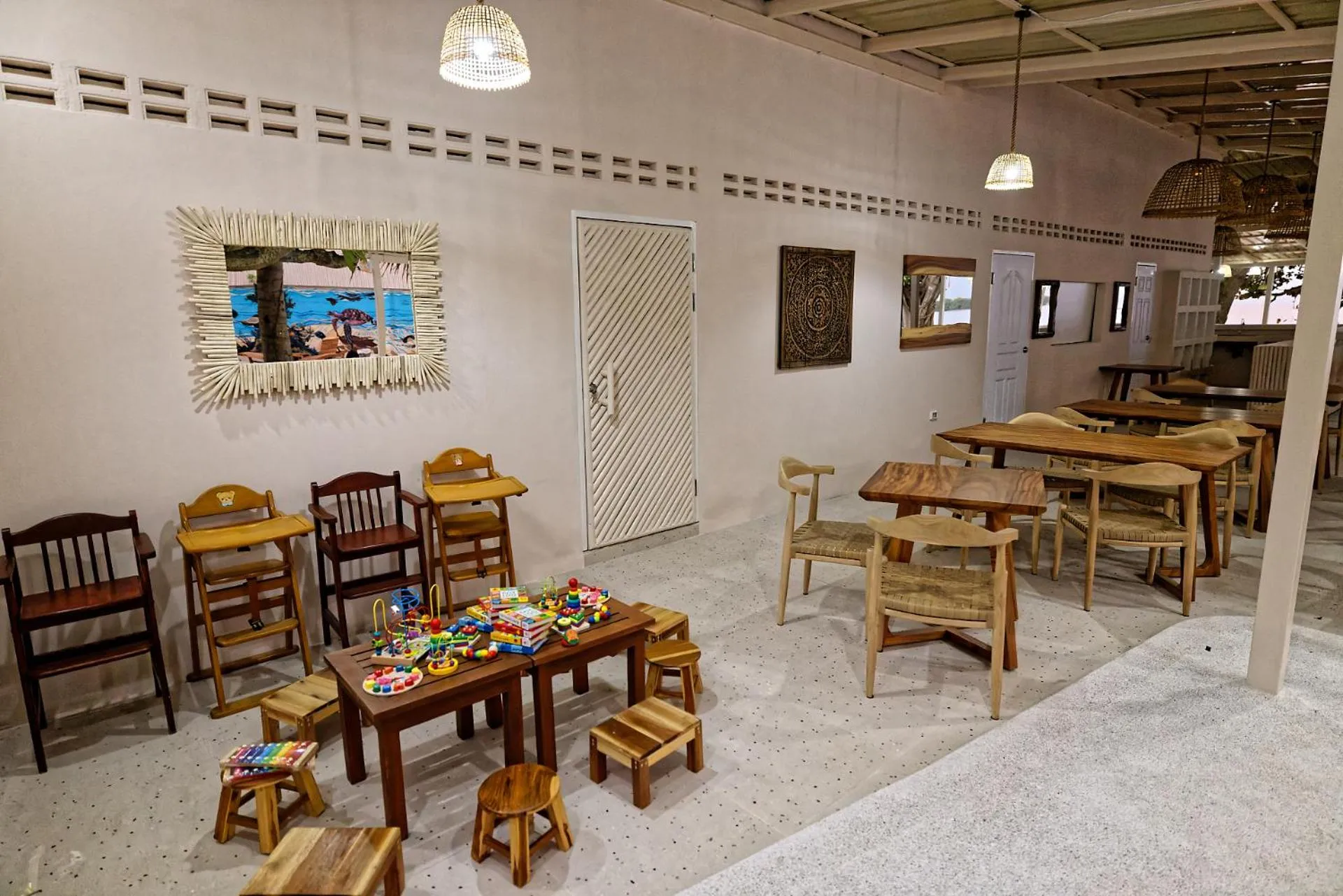 Restaurant/places to eat in Blue Turtle Hotel Samui