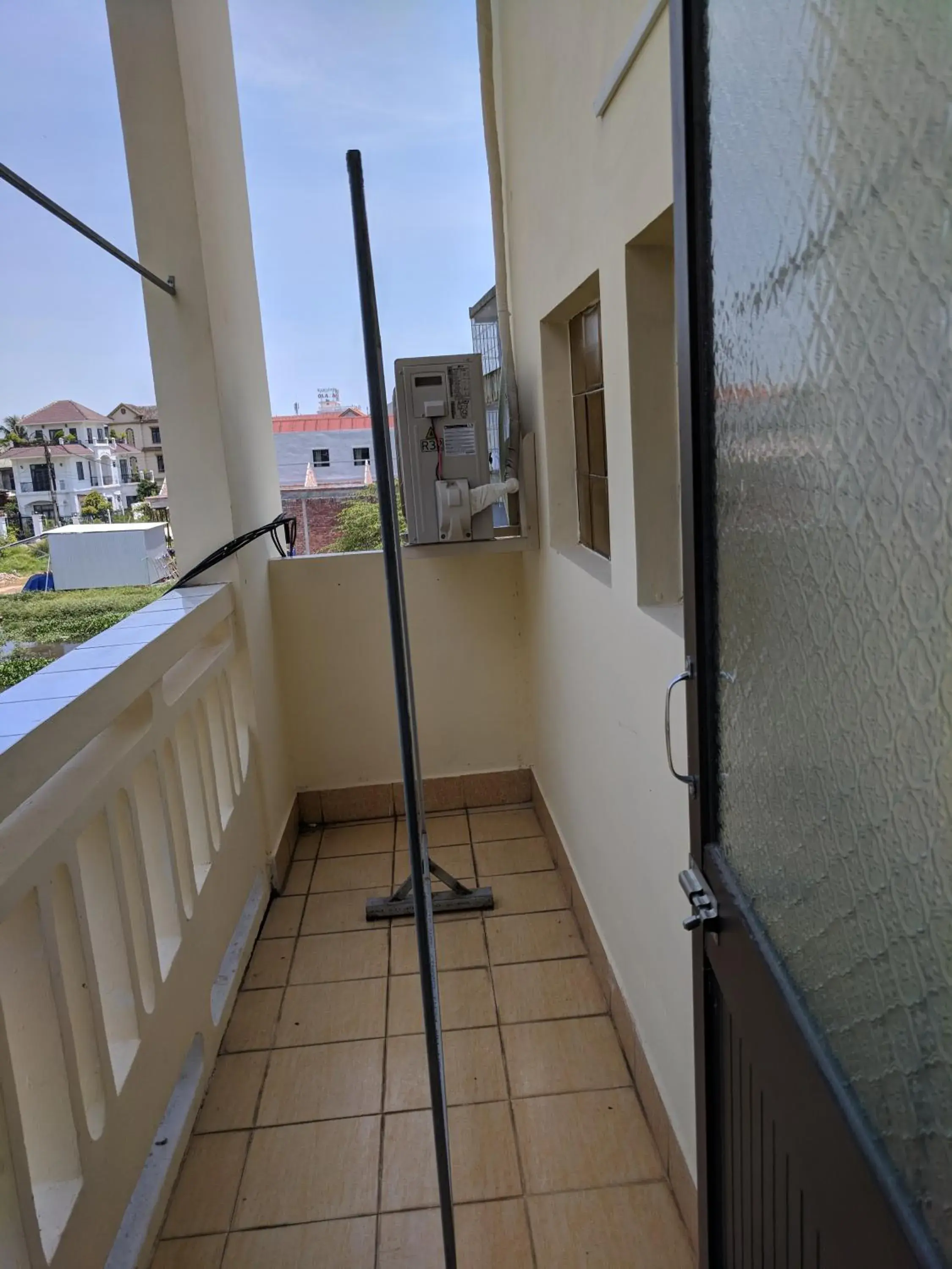 Double Room with Balcony in Khách sạn Đồng Dao Double Room with Balcony in Khách sạn Đồng Dao