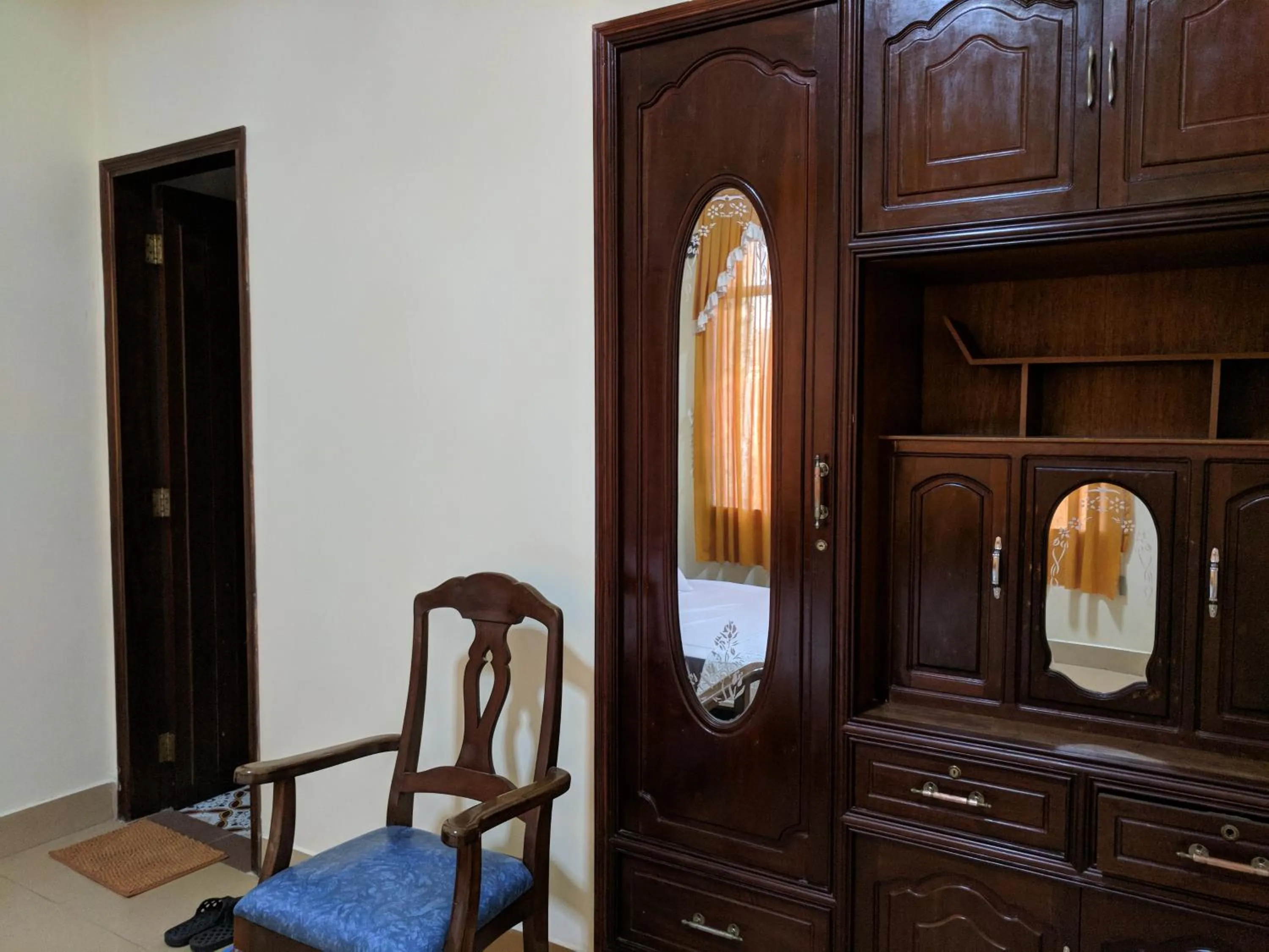 Khách sạn Đồng Dao