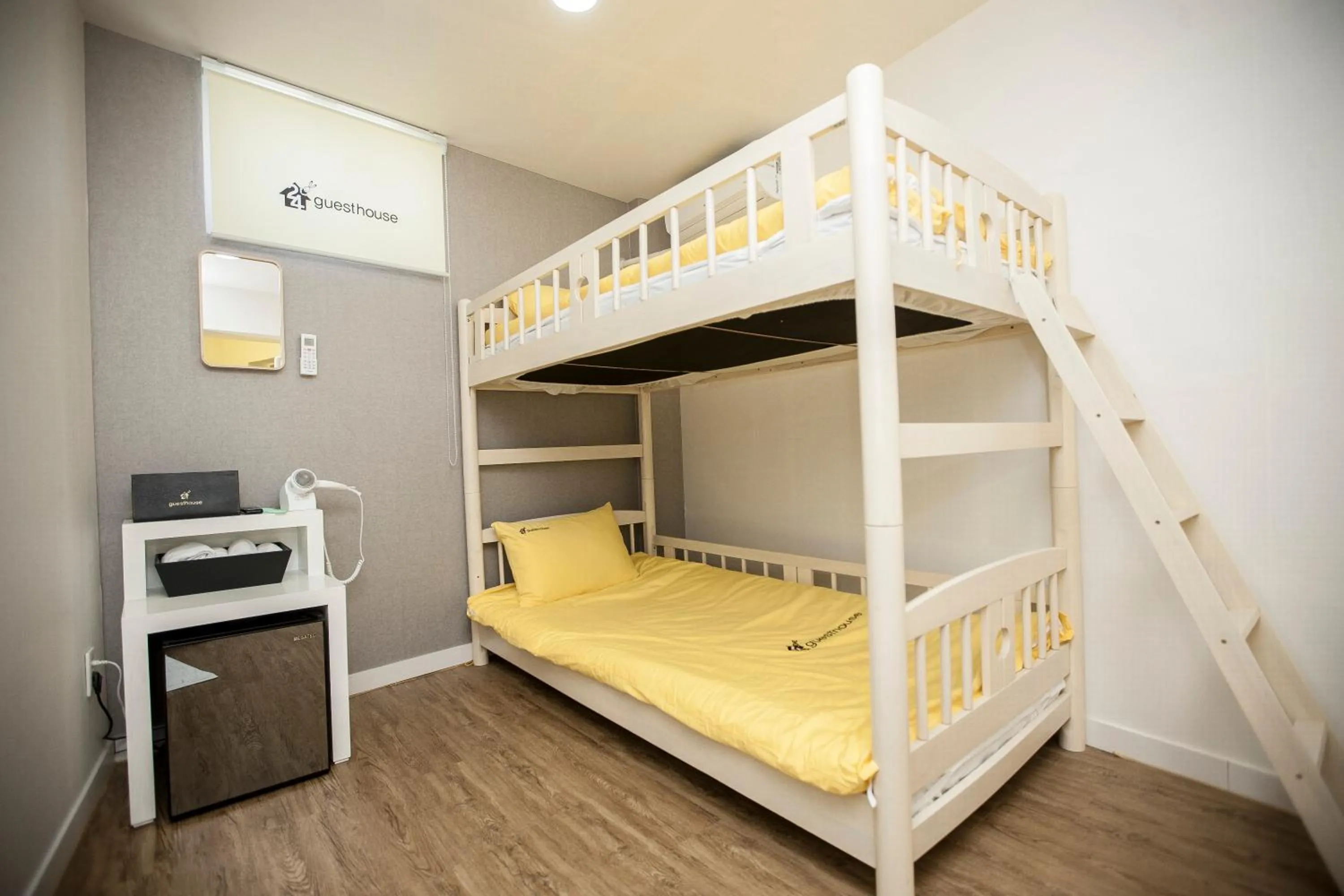 Bed in 24 Guesthouse Jeonju