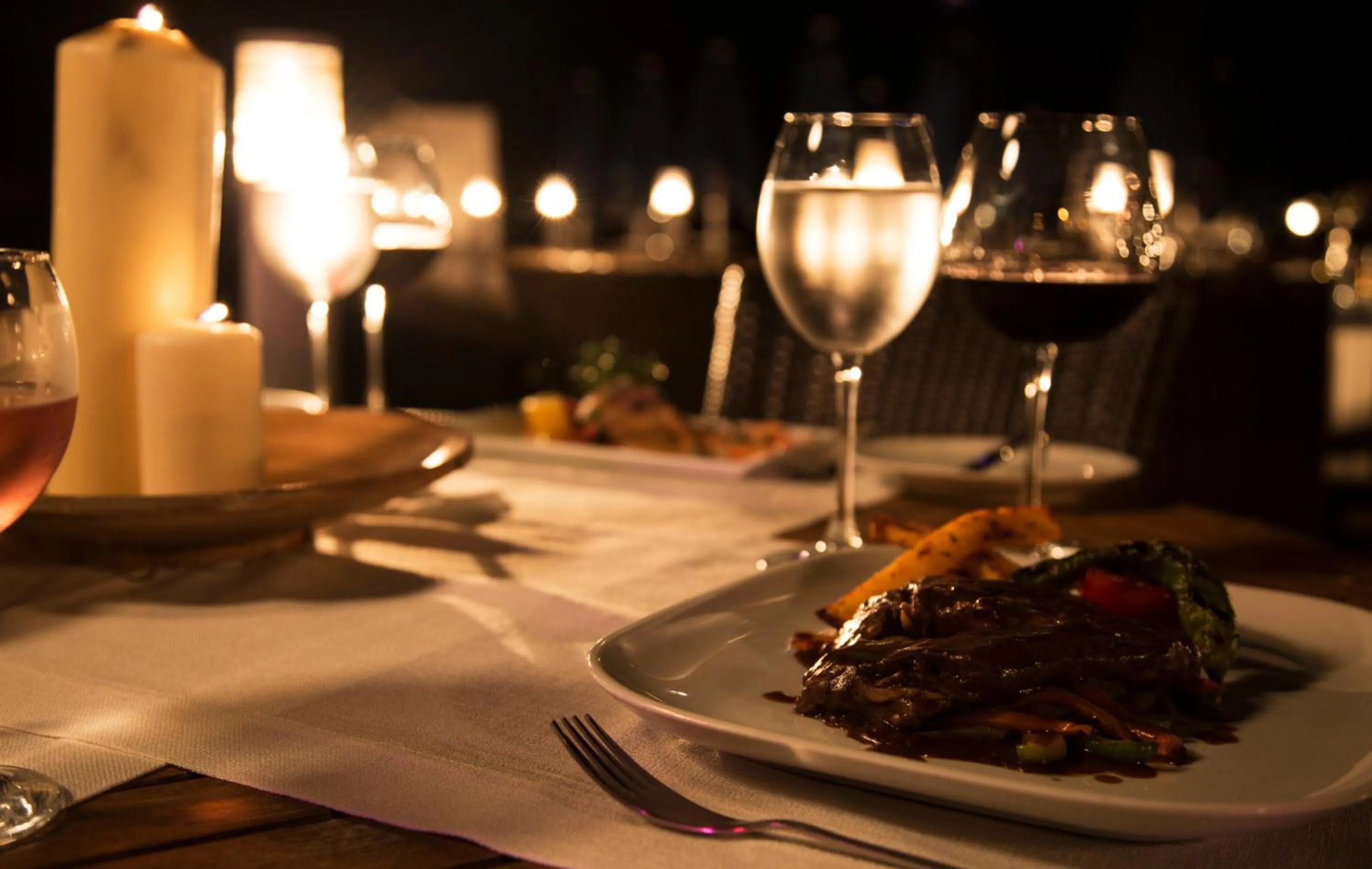 Restaurant/places to eat in Torbahan Hotel