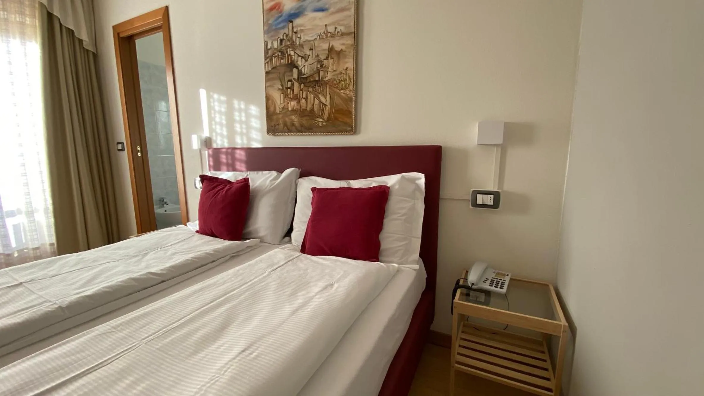 Bed in Casteluce Hotel Funivie