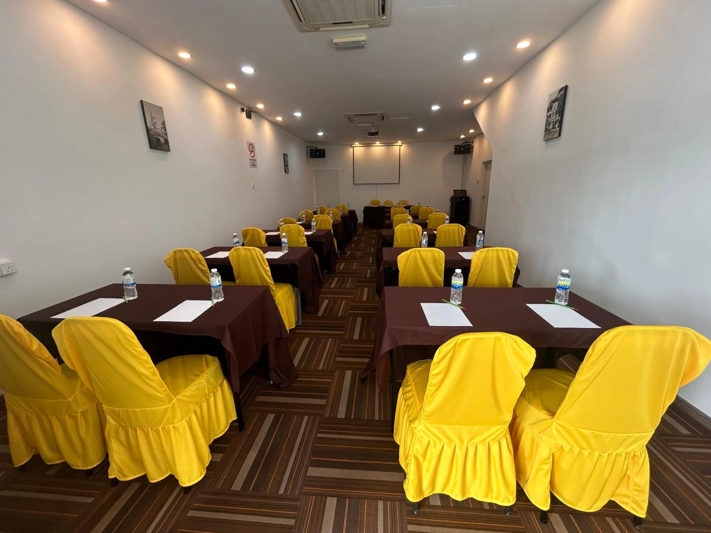 Meeting/conference room in Riviera Suites Melaka