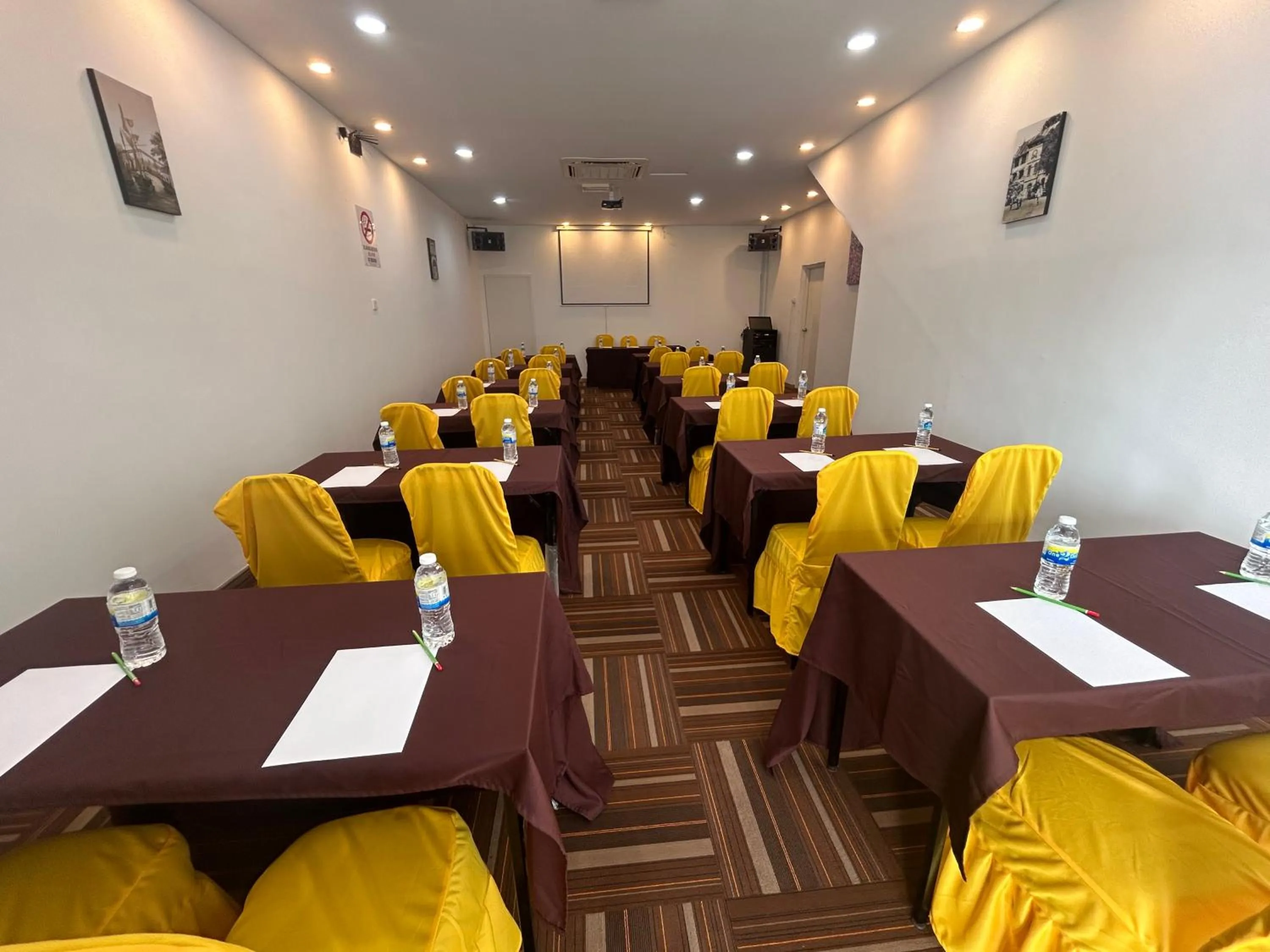 Meeting/conference room in Riviera Suites Melaka
