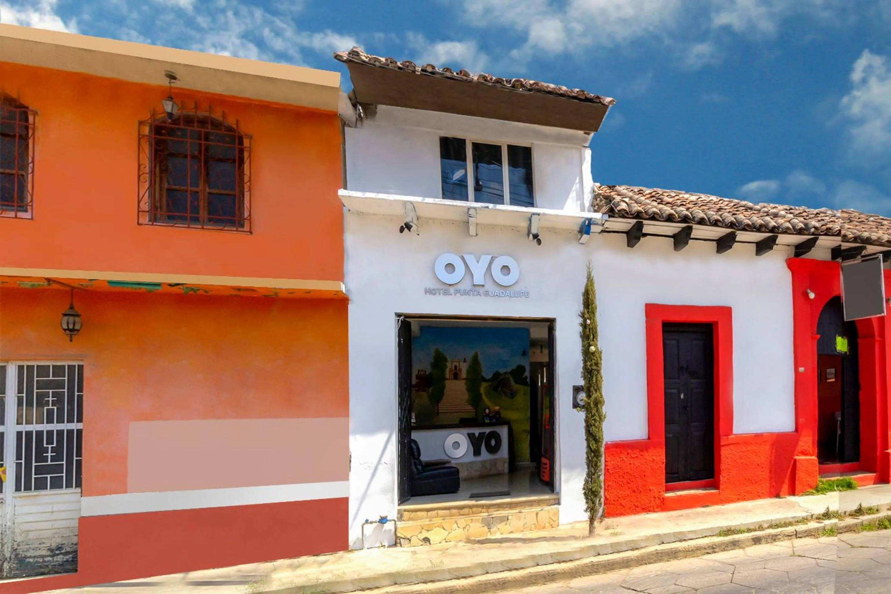 Property building in OYO Hotel Punta Guadalupe, San Cristóbal de las Casas