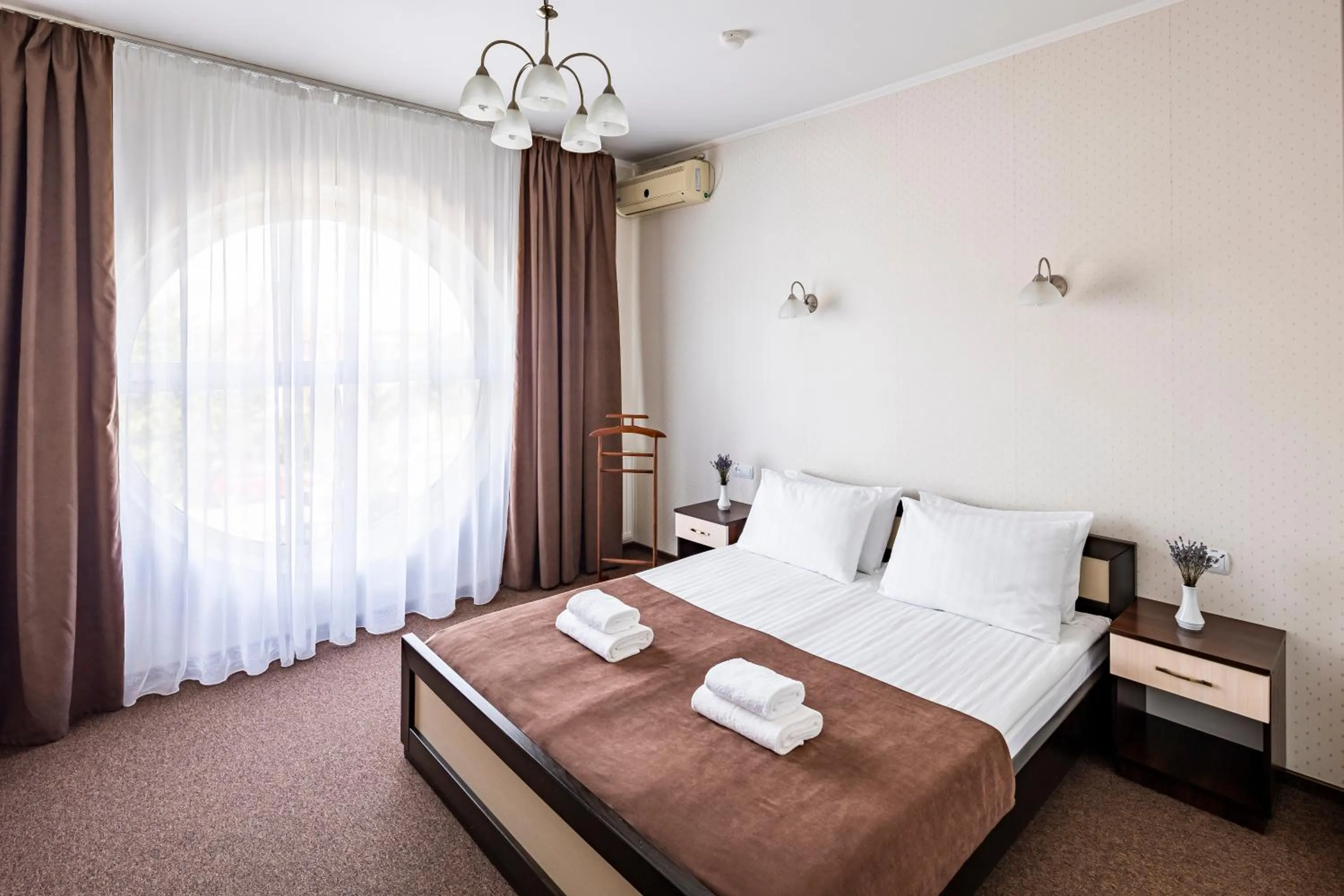 Photo of the whole room, Bed in Hotel Galaktika