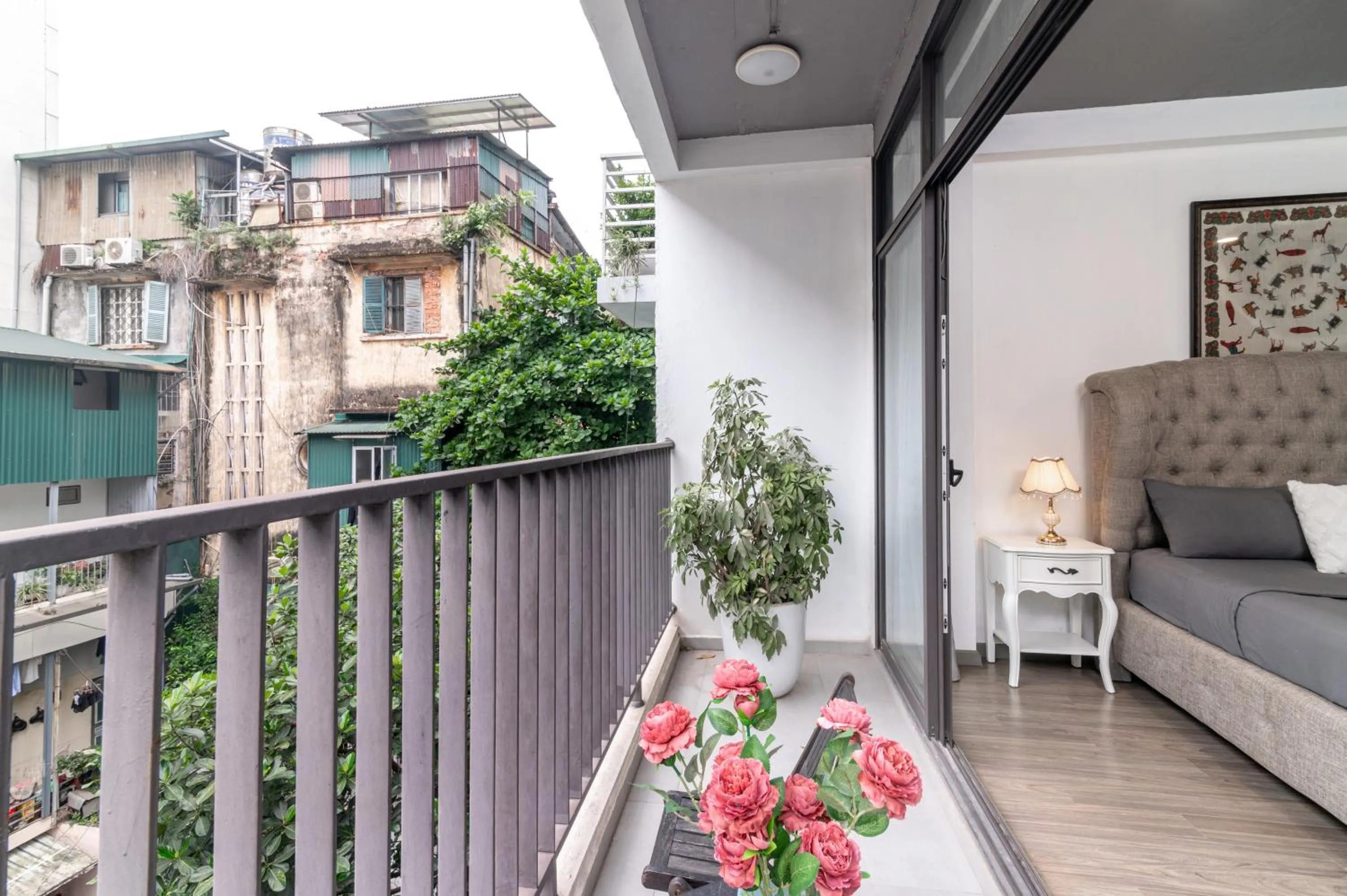 Balcony/Terrace in SaziHome Le Thanh Tong Hanoi