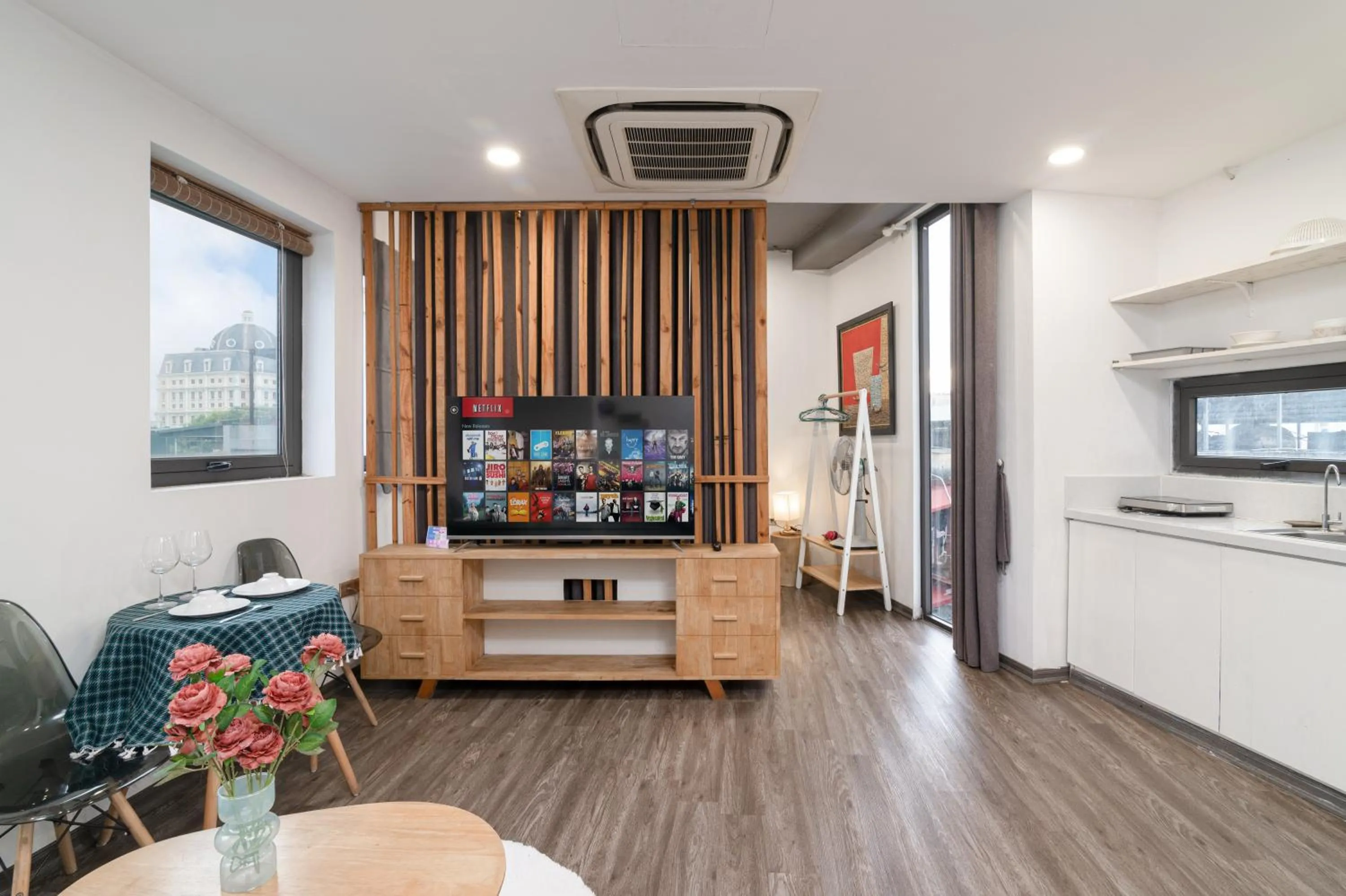 TV and multimedia in SaziHome Le Thanh Tong Hanoi