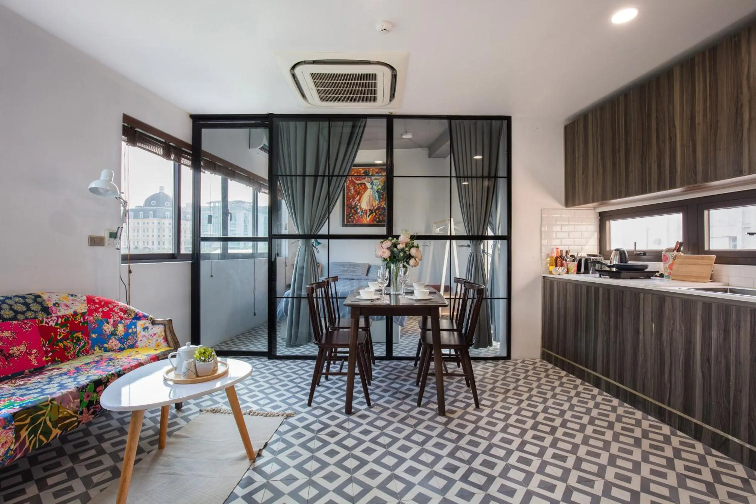 Kitchen or kitchenette in SaziHome Le Thanh Tong Hanoi