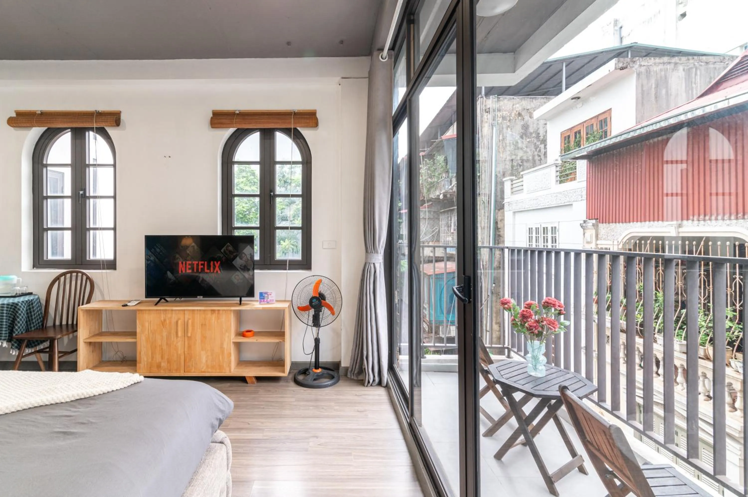 Balcony/Terrace in SaziHome Le Thanh Tong Hanoi