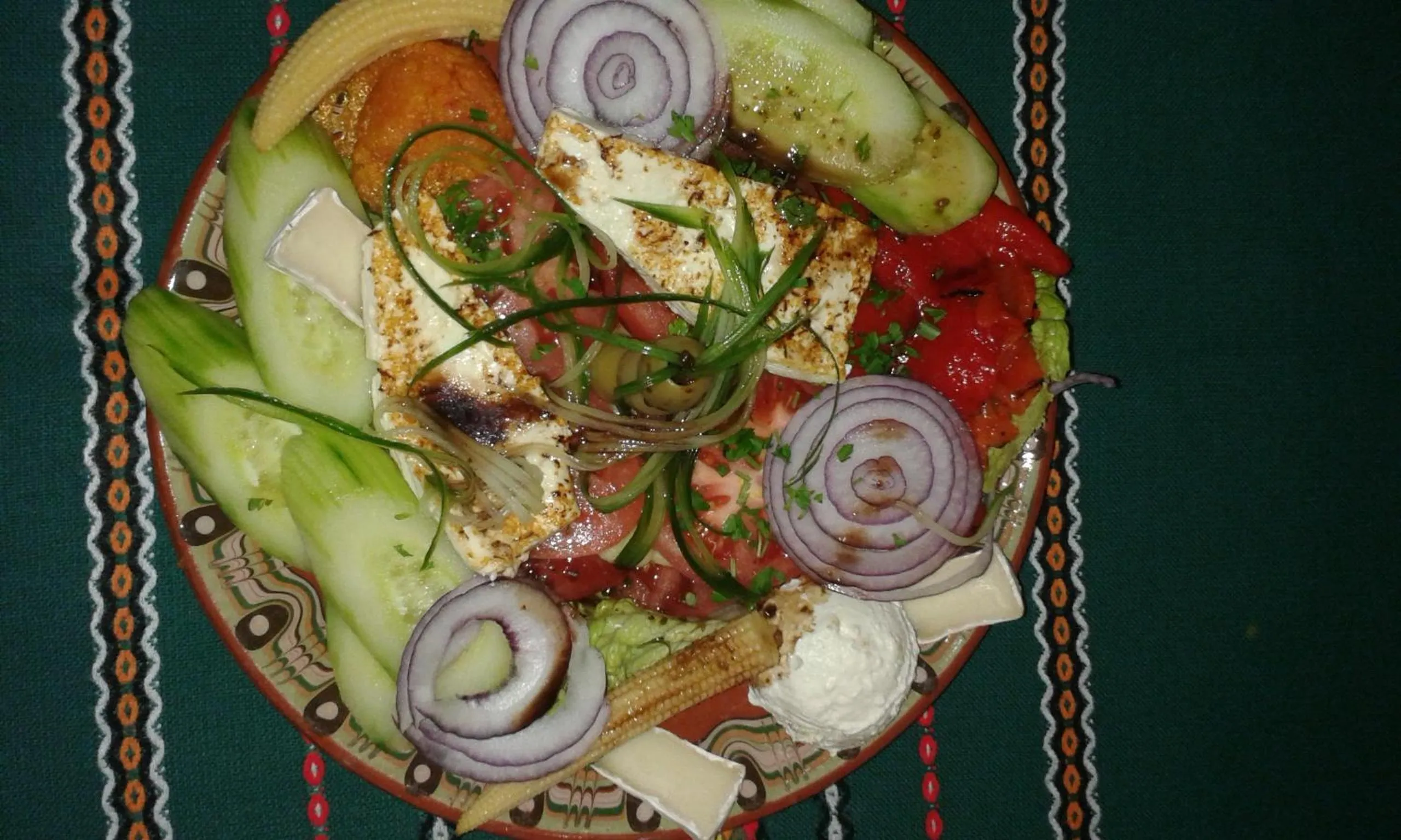 Food in Chuchura Family Hotel