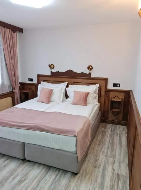 Bed in Chuchura Family Hotel