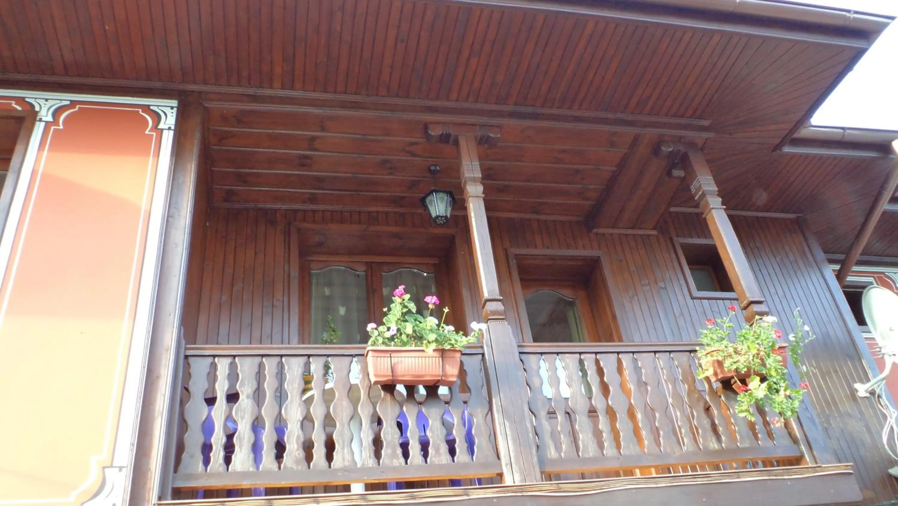 Balcony/Terrace in Chuchura Family Hotel