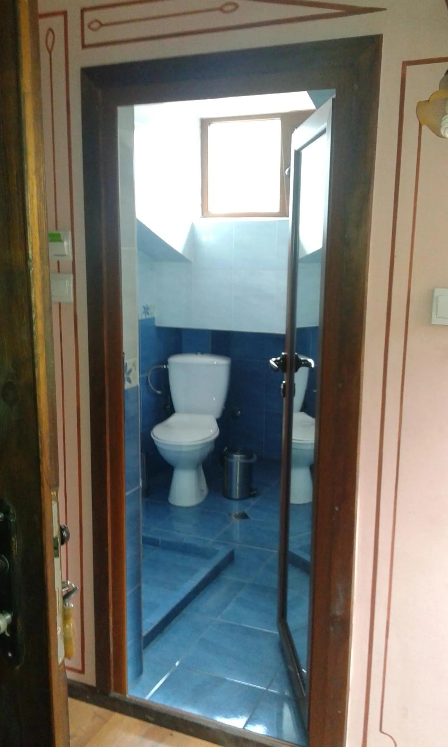 Bathroom in Chuchura Family Hotel