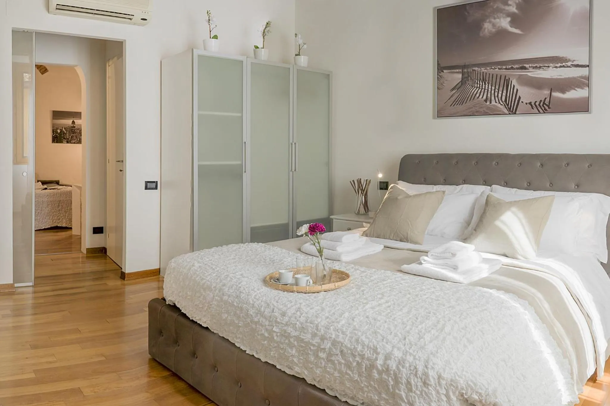 Bedroom, Bed in Signoria Imperial