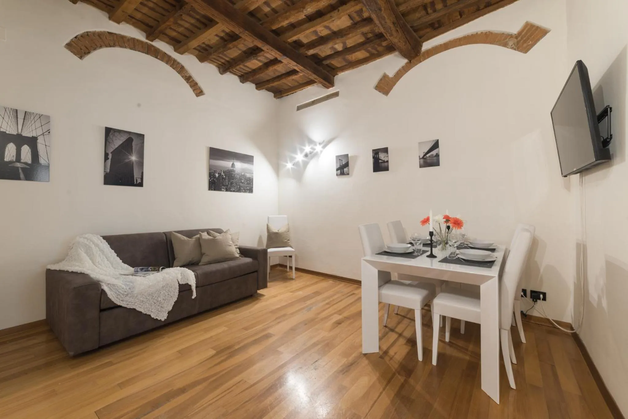 Dining area in Signoria Imperial