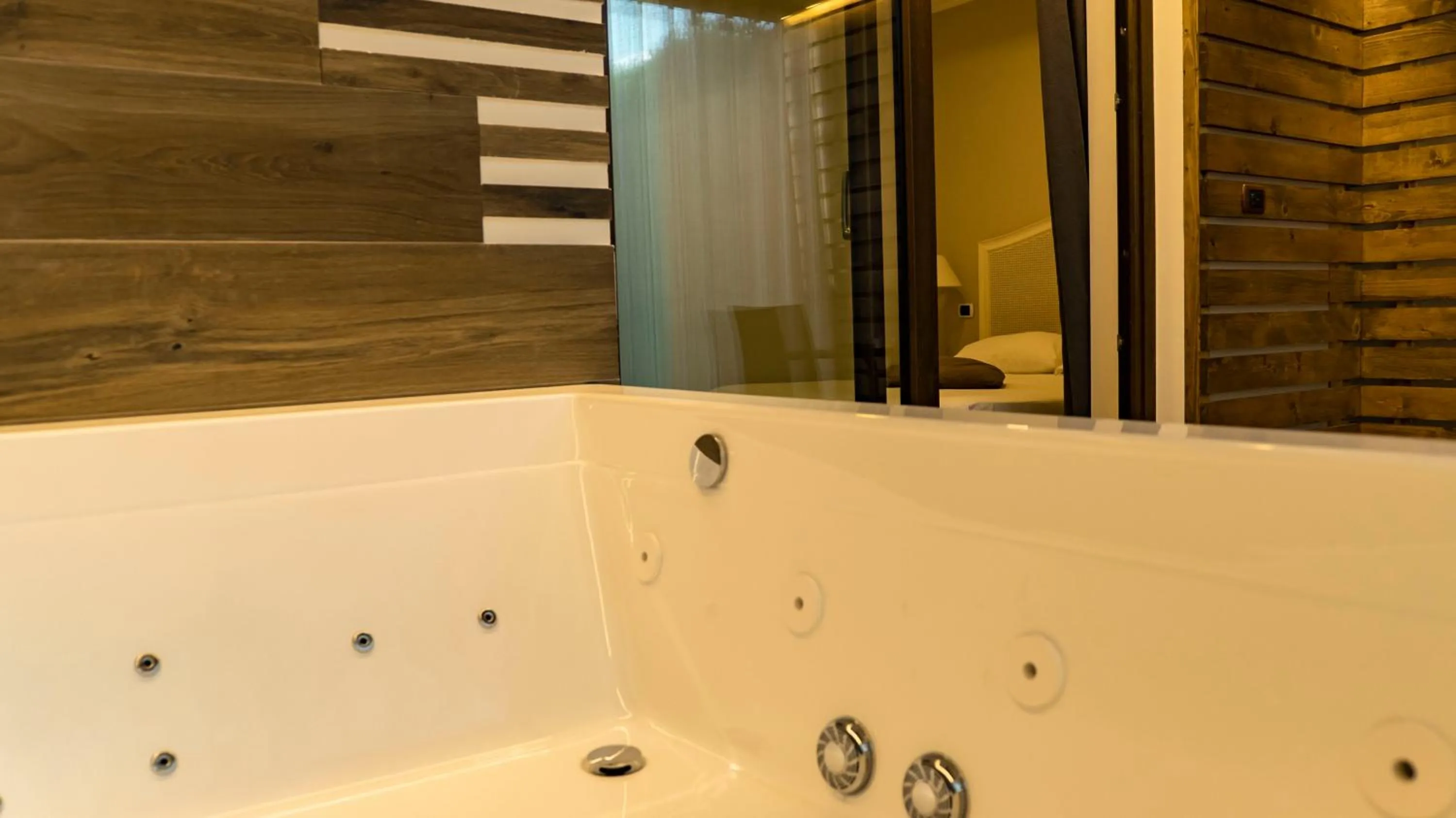 Hot Tub in Tenuta D'Amore