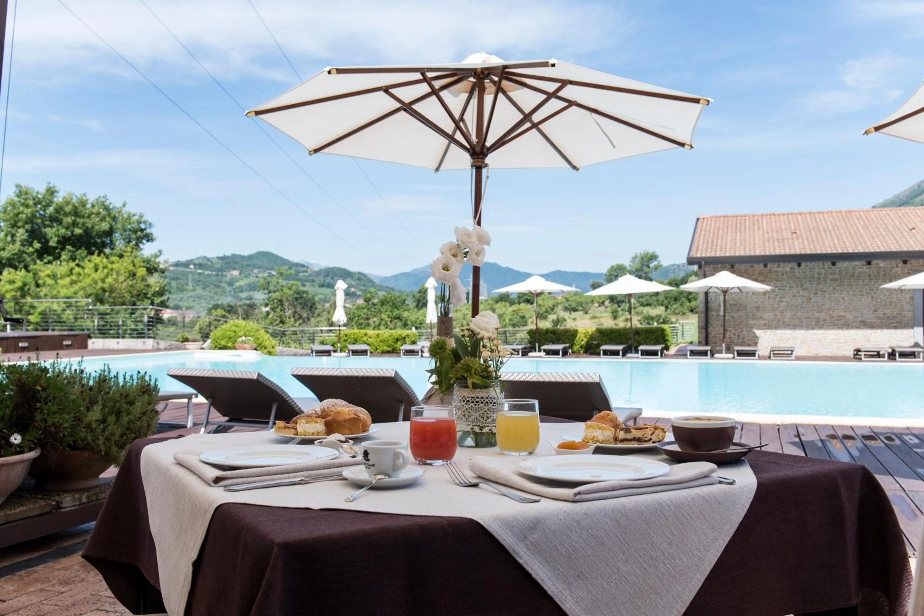 Italian breakfast in Tenuta D'Amore