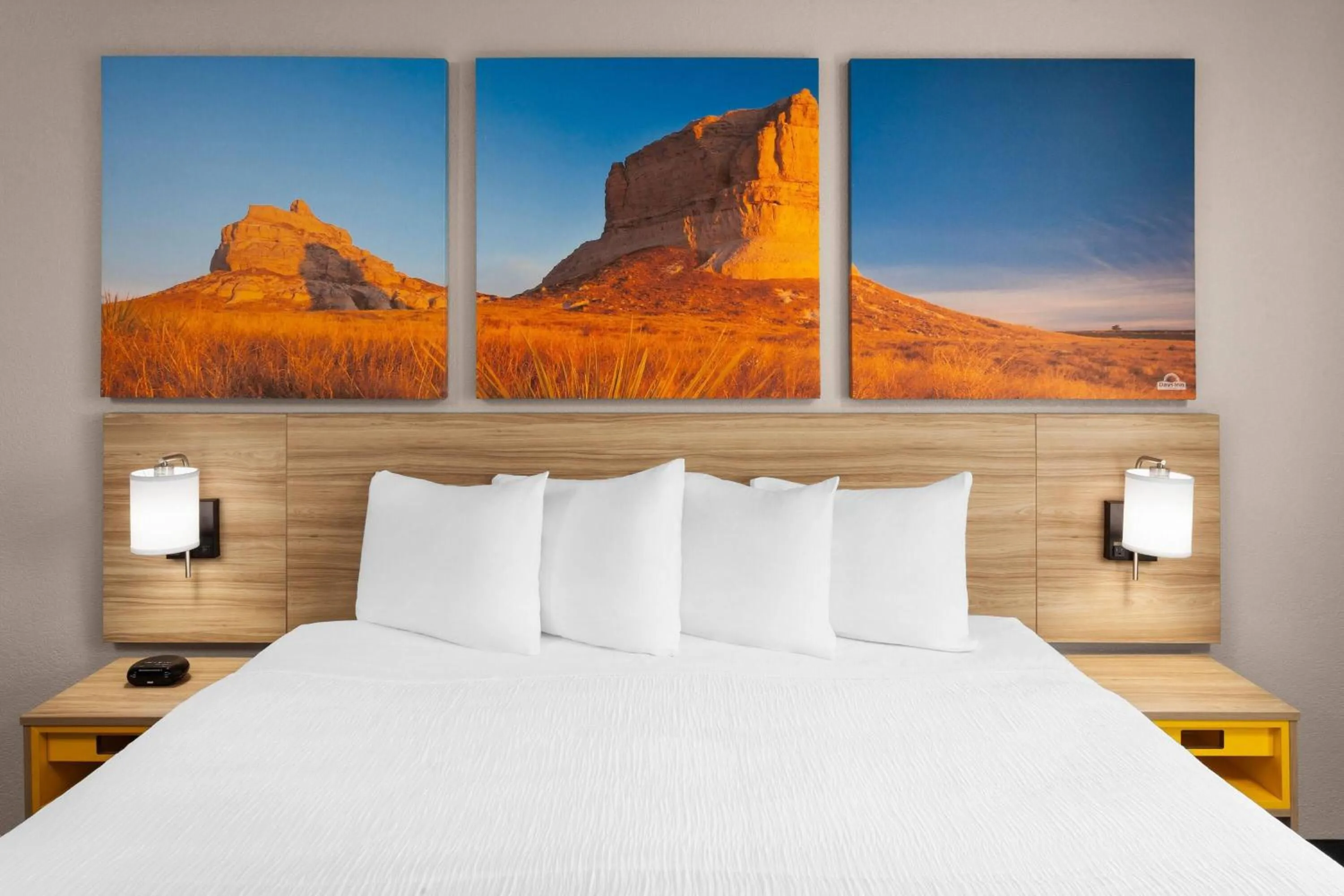 Photo of the whole room, Bed in Days Inn by Wyndham Eagle River