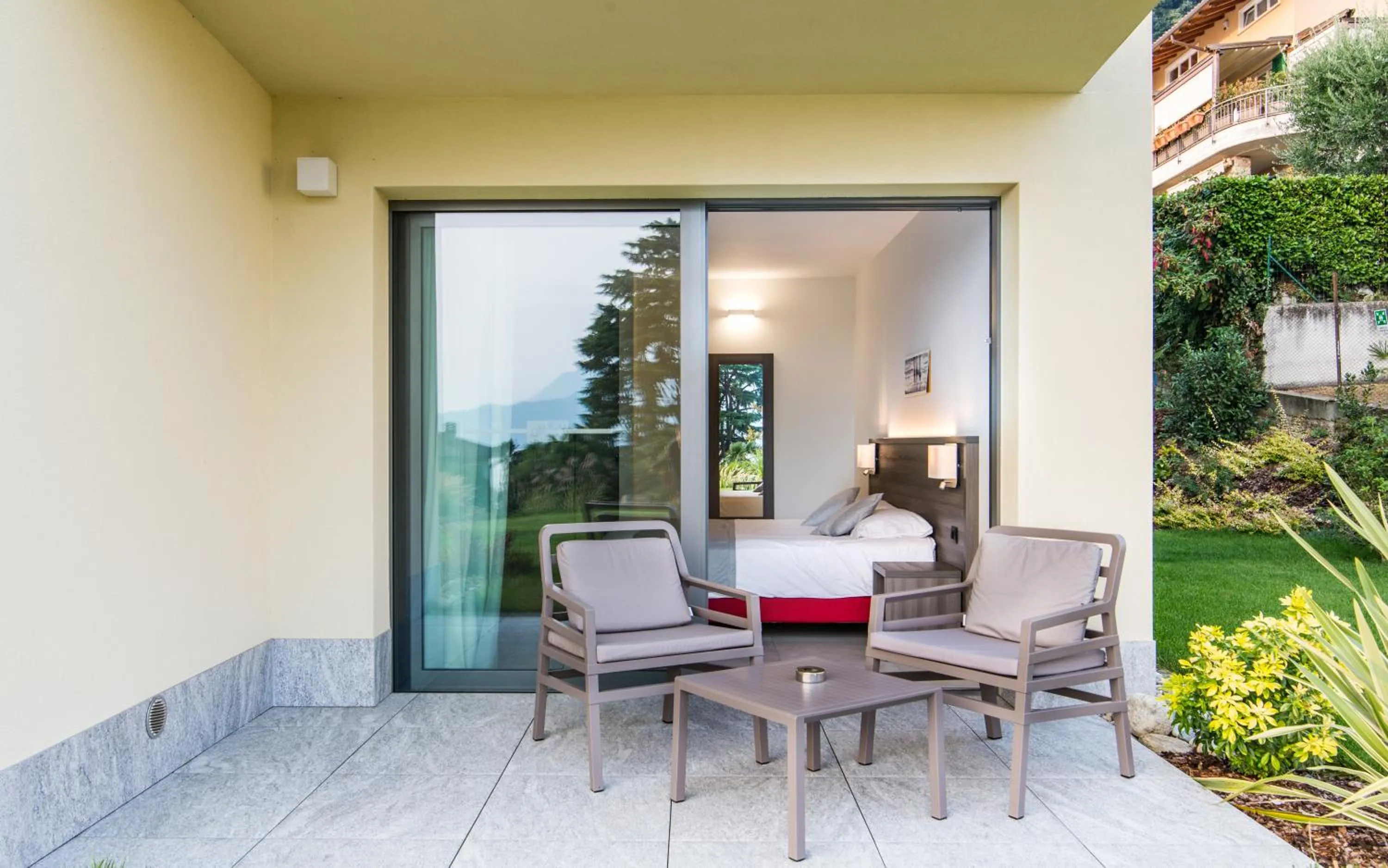 Patio in Hotel Domaso