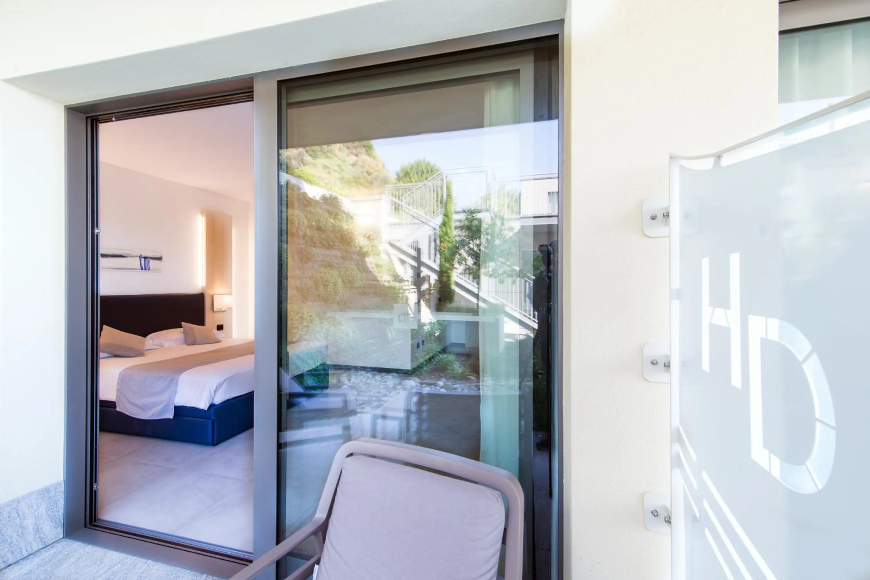 Photo of the whole room, Bed in Hotel Domaso