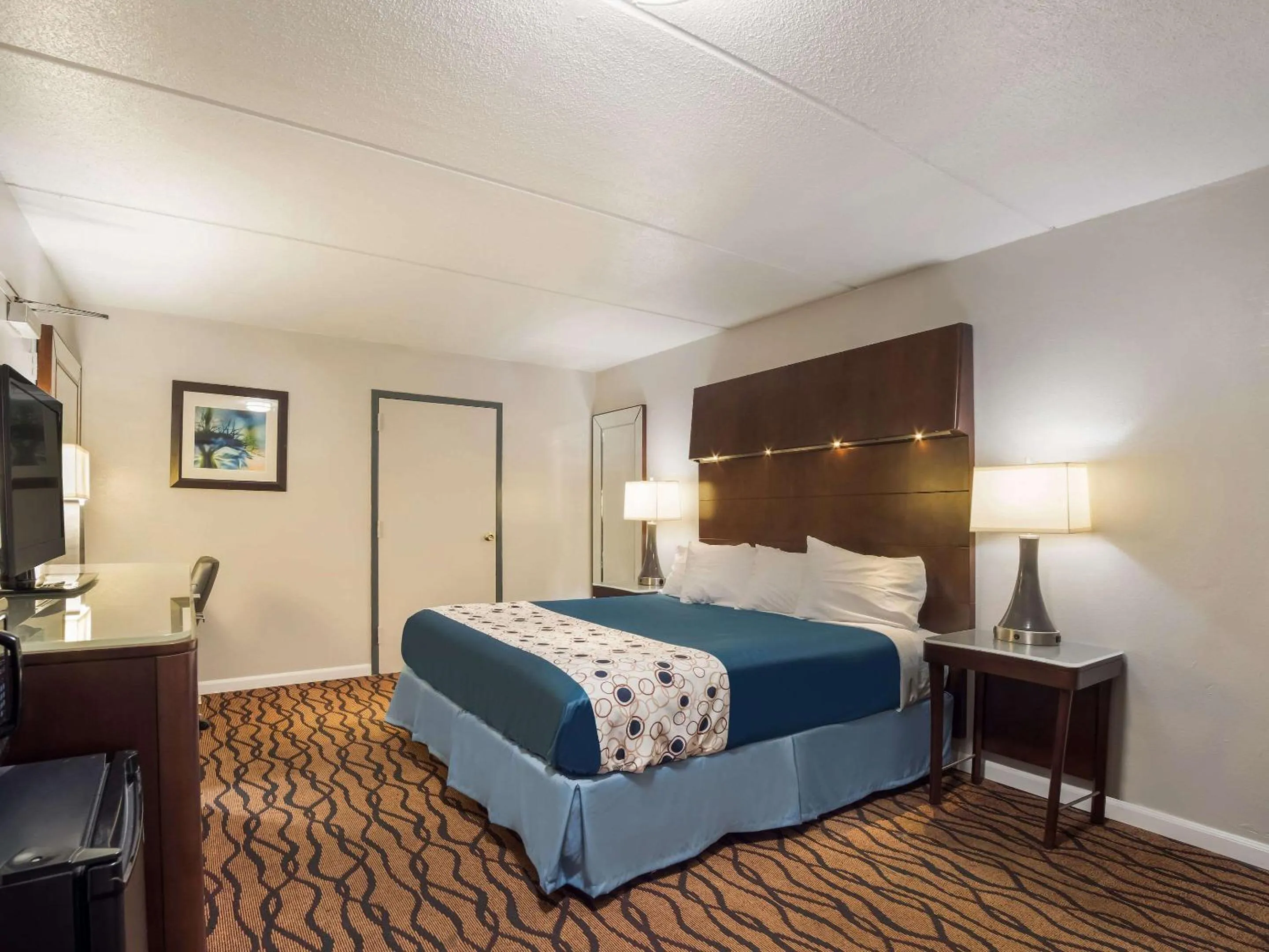 Bedroom, Bed in Rodeway Inn Greenwood