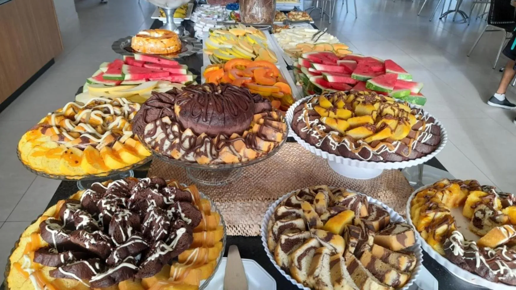 Buffet breakfast in Belluno Apart Hotel