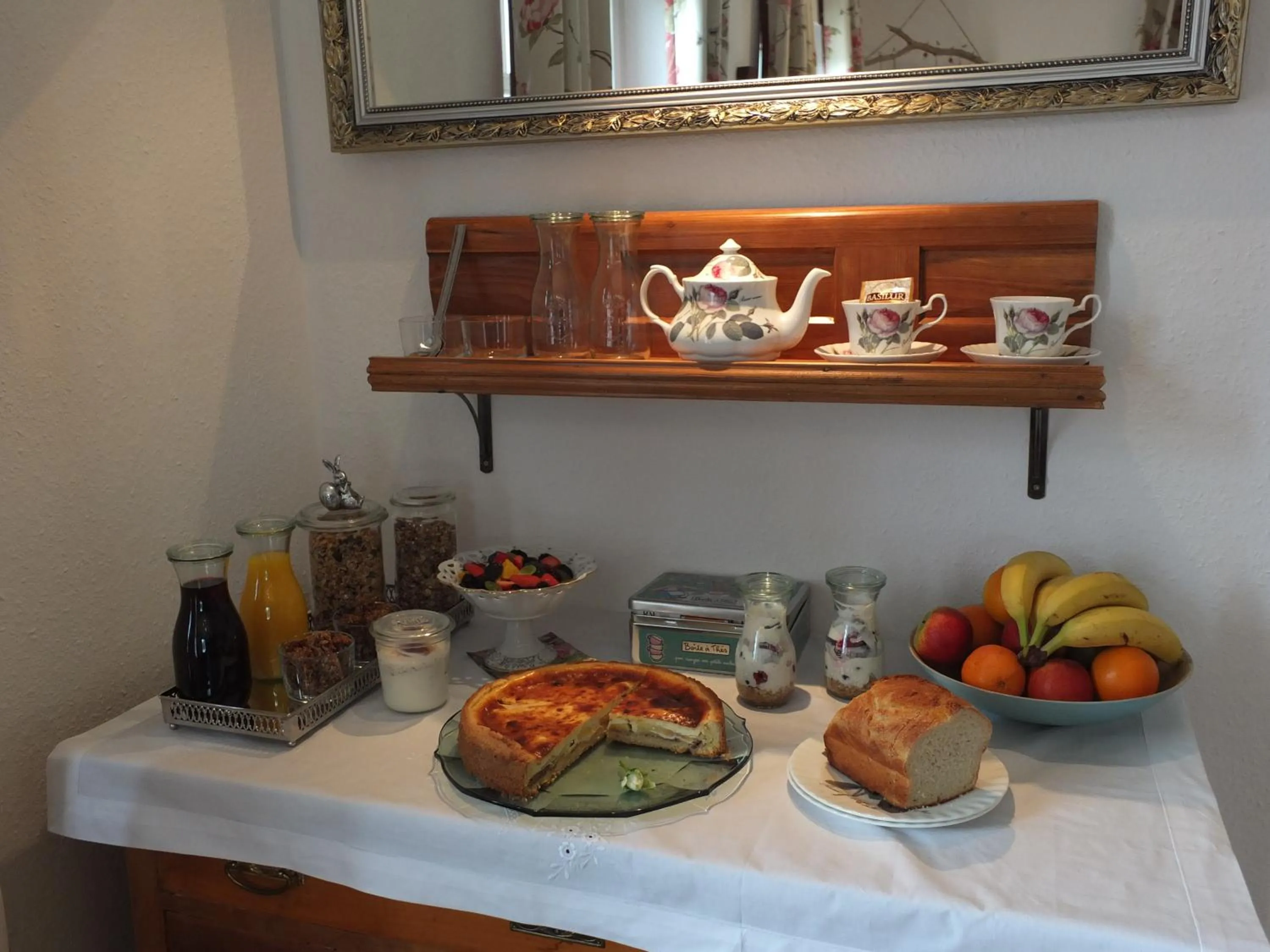 Buffet breakfast in B&B Rosenliebe