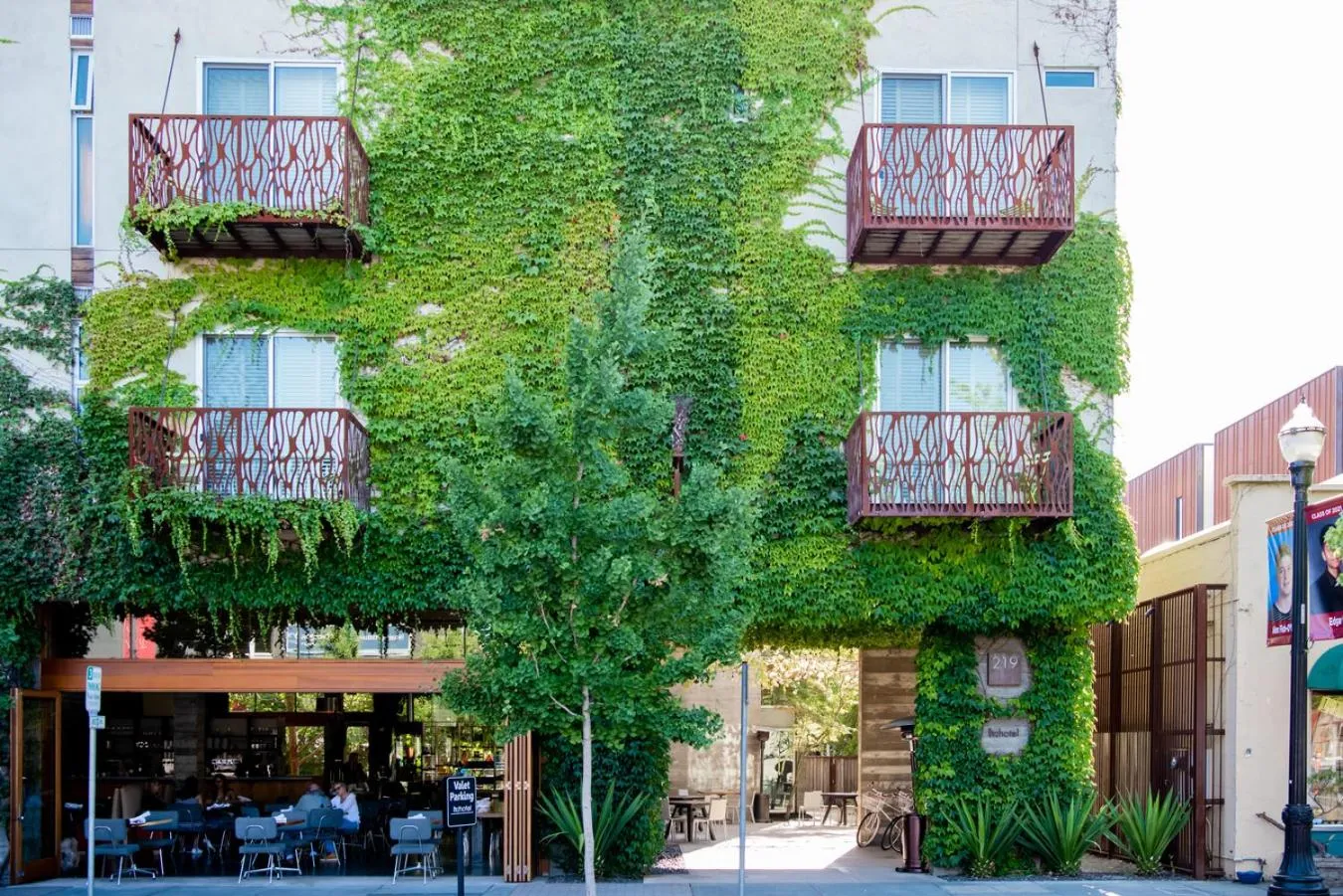 Property building in H2hotel