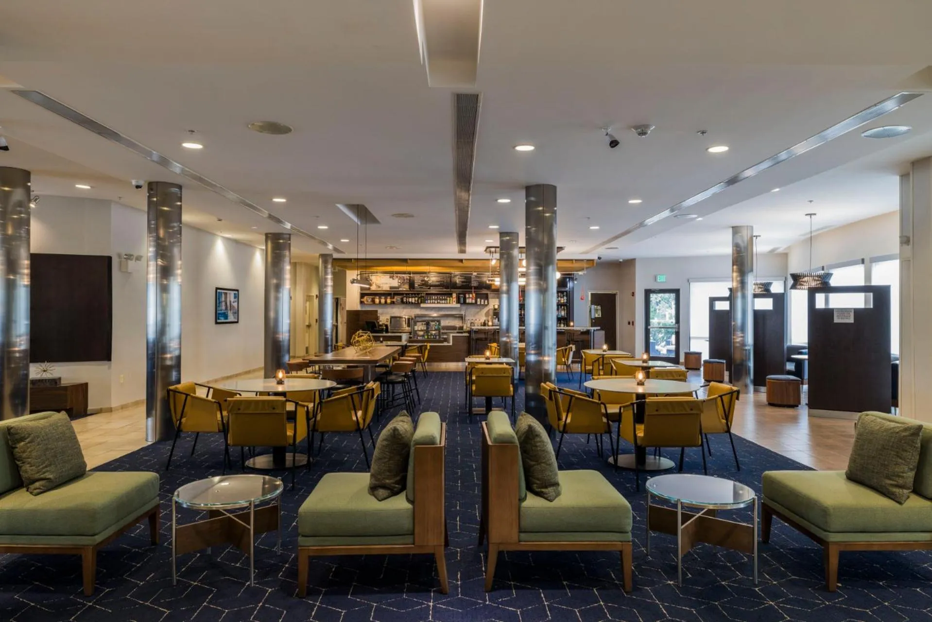 Restaurant/places to eat in Courtyard Mt. Holly Westampton