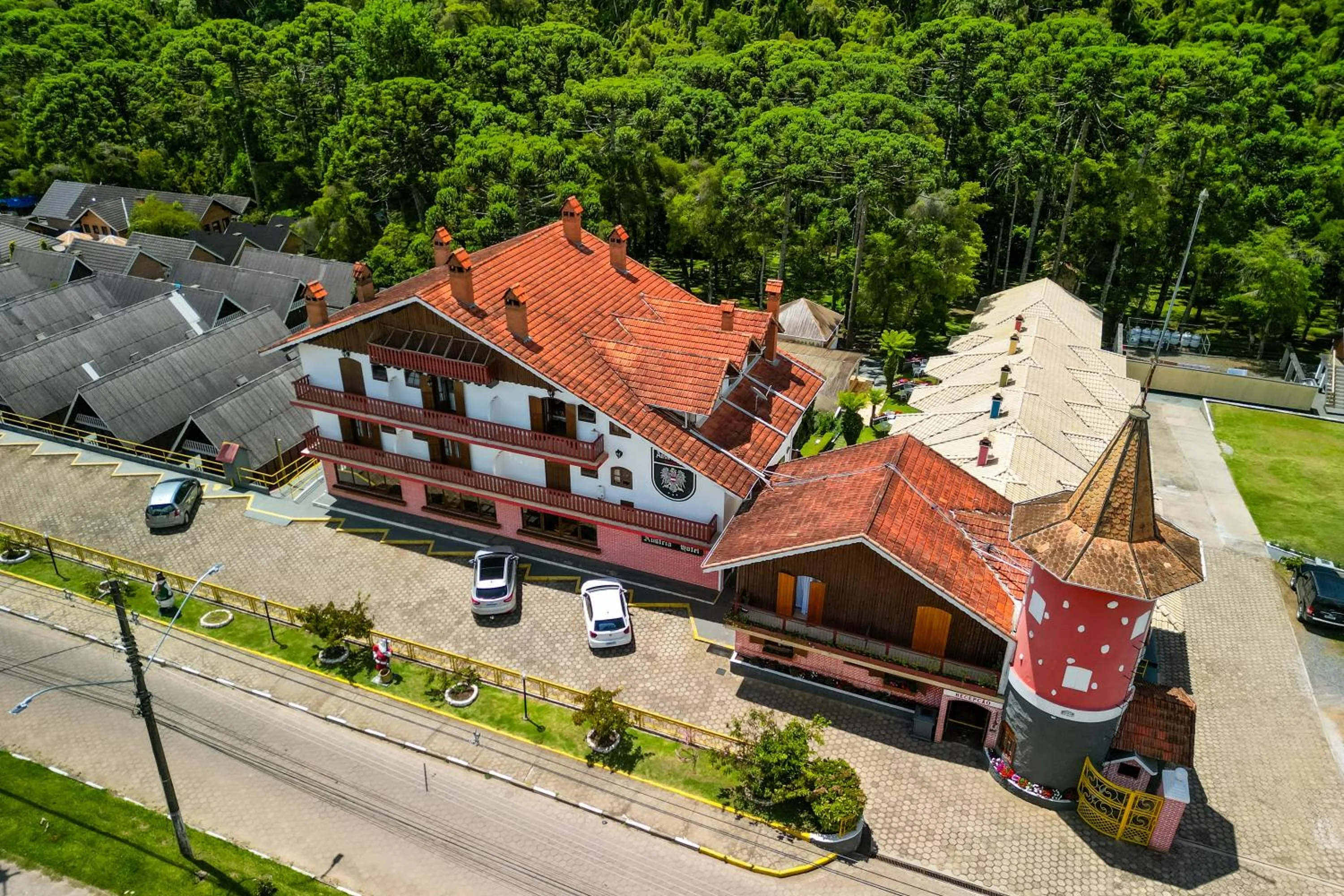 Property building in VELINN Áustria Hotel Monte Verde