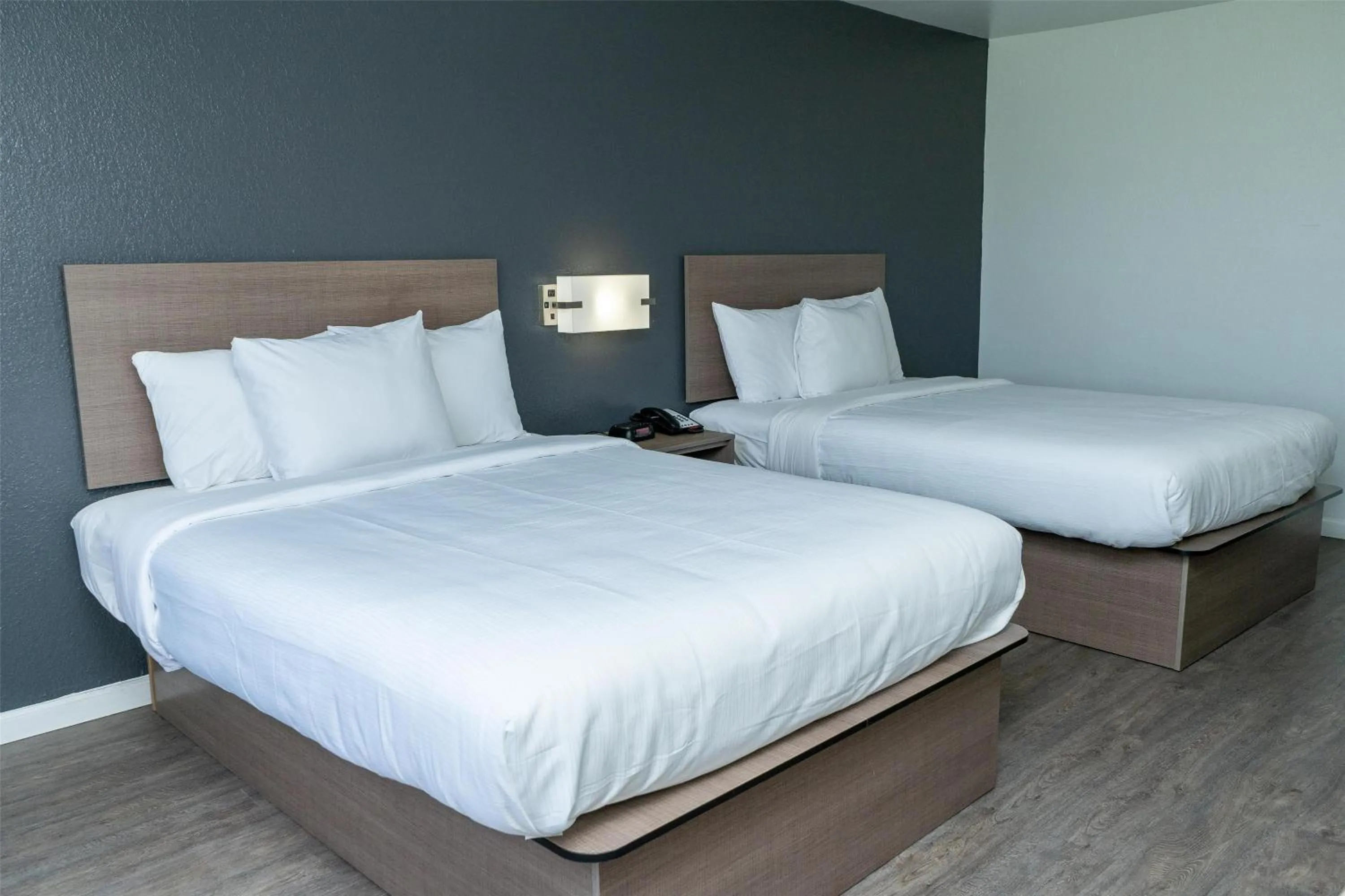 Bedroom, Bed in Americas Best Value Inn Donaldsonville