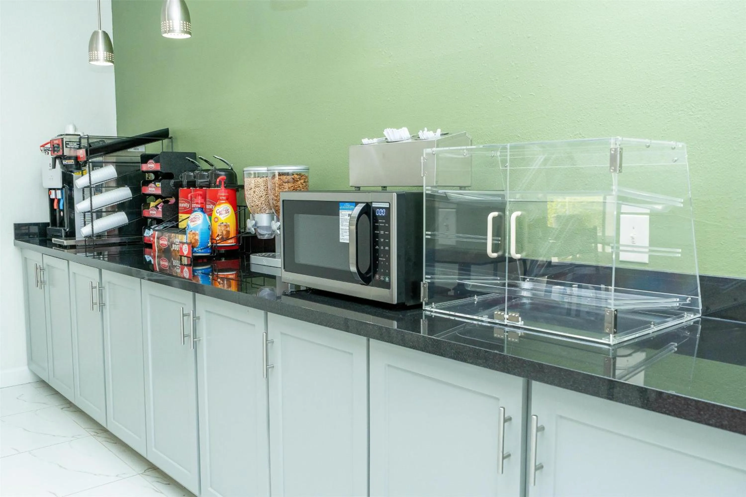 Breakfast in Americas Best Value Inn Donaldsonville