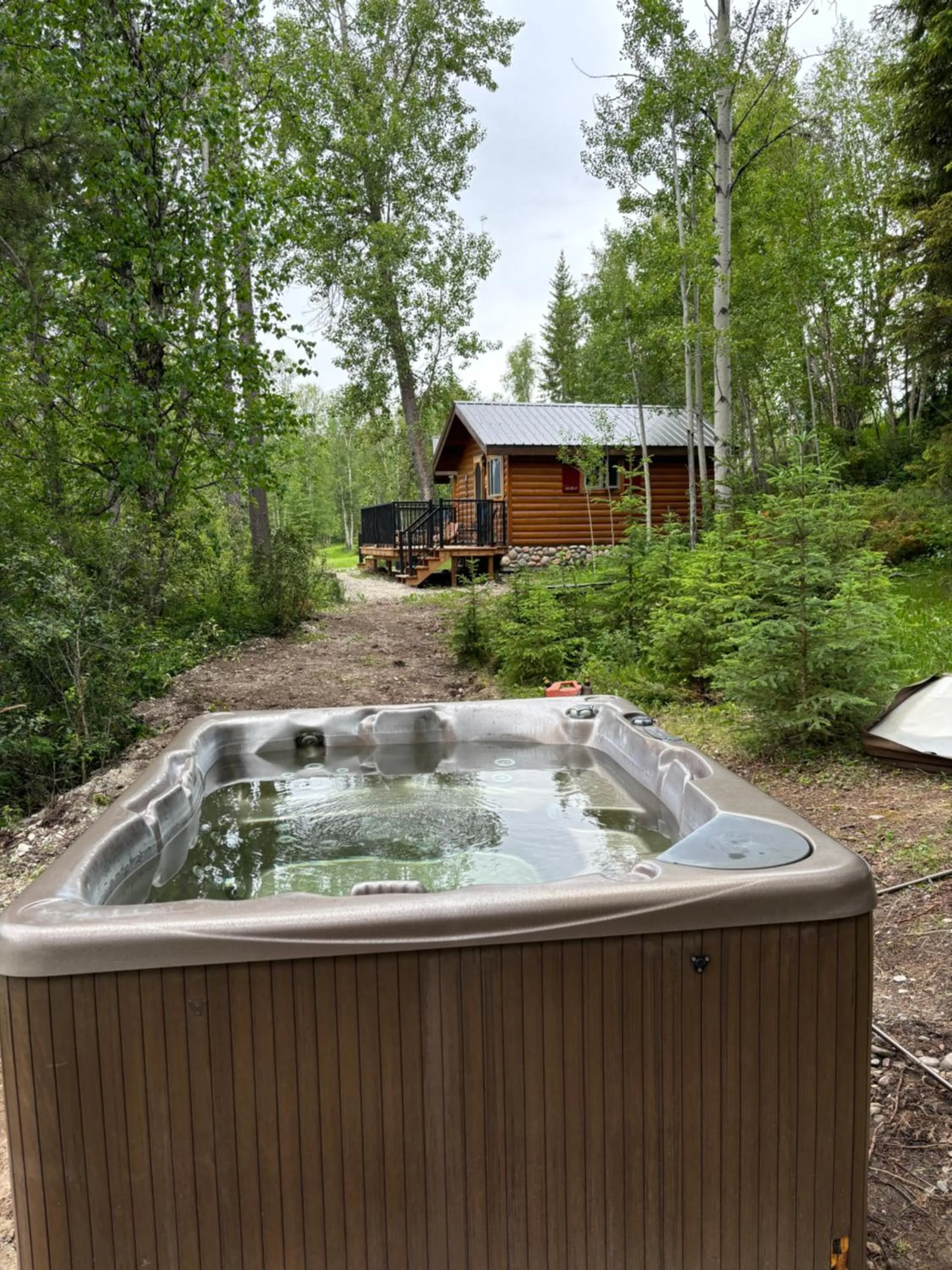 Hot Tub in Rocky Mountain Cabins and Home