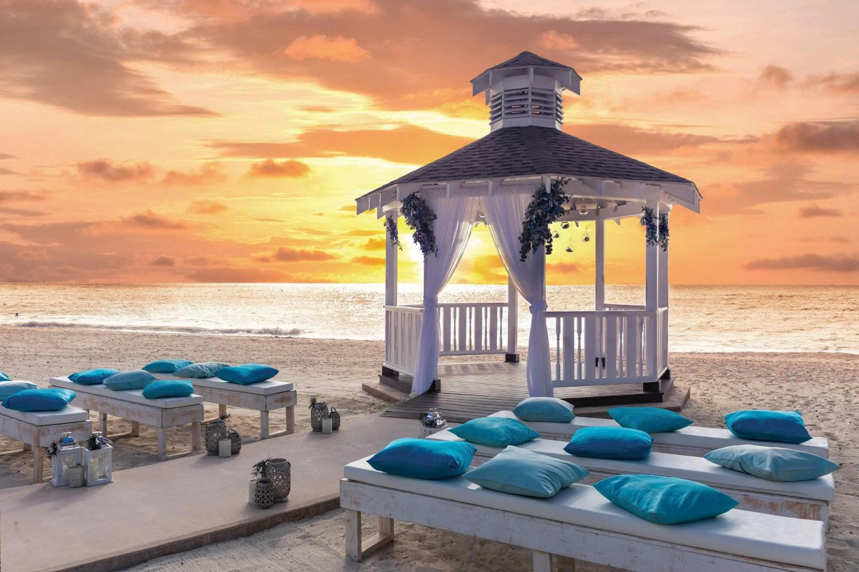 Banquet/Function facilities in The Westin Grand Cayman Seven Mile Beach Resort & Spa